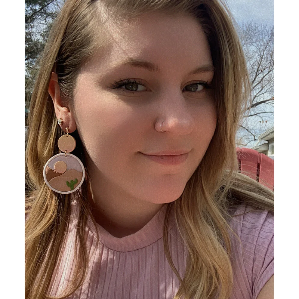 25337C18-A726-426A-9A06-16B8BA00943B