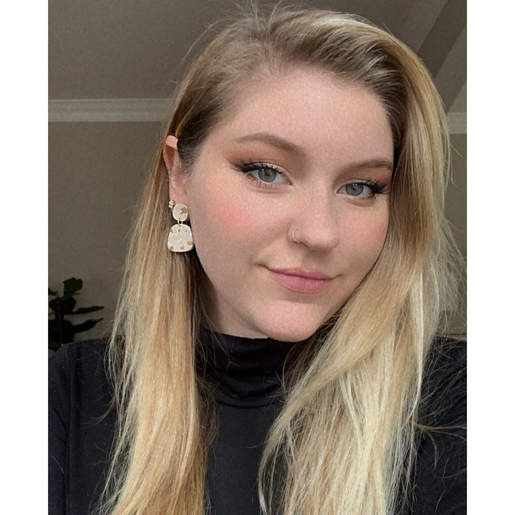 5B237A22-40CA-4D3C-9BB5-5D3A15193E95