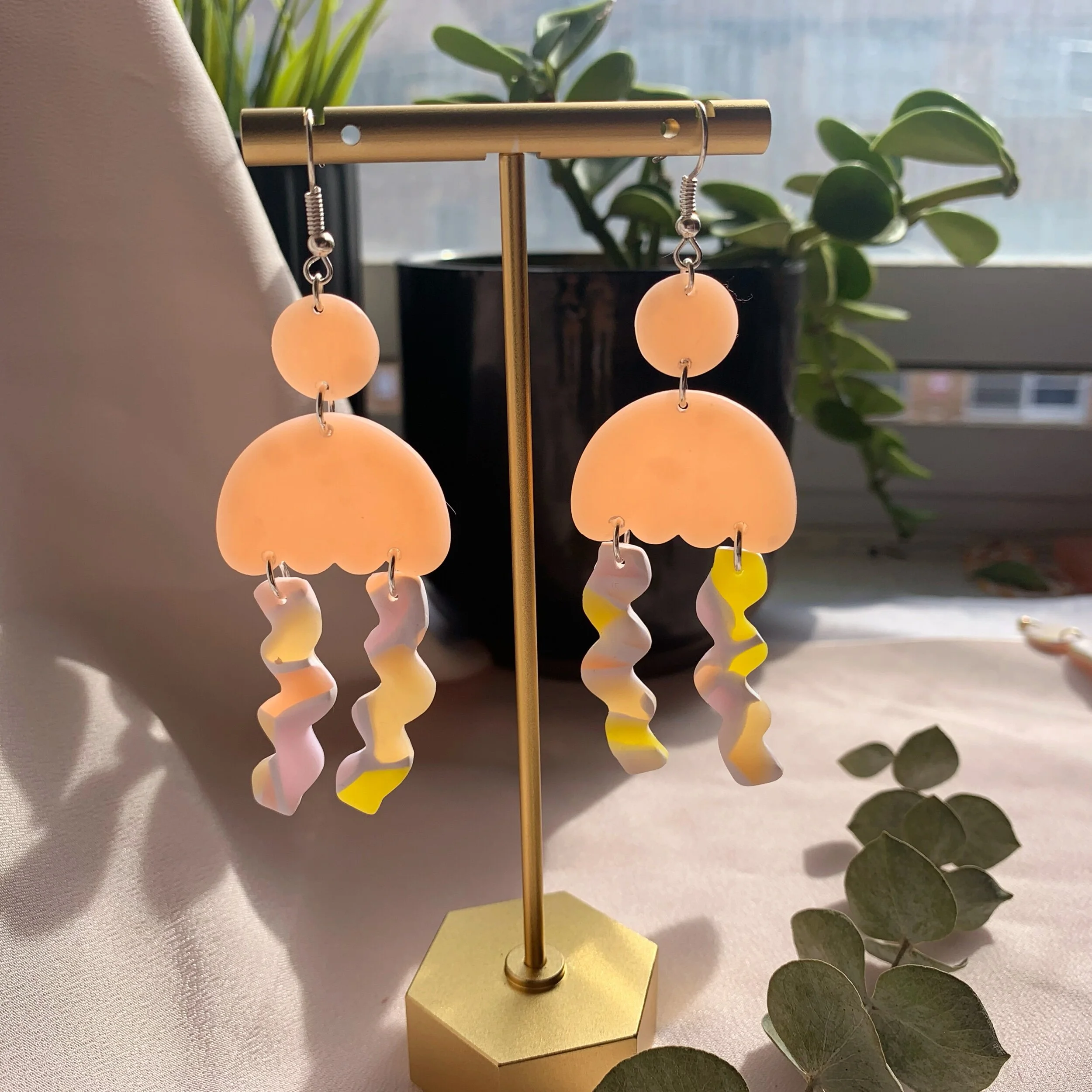 3DA3047E-CDD2-4AD0-AD5F-EF49377BF54E