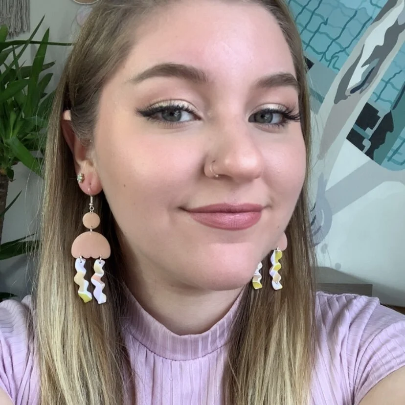 EC5CE73A-CC8C-499B-9BE5-4D6A87A696AA