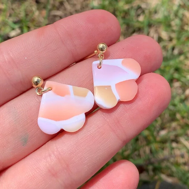 F4DF77EA-CBDB-4EAC-8C72-C7F1B343C9DE