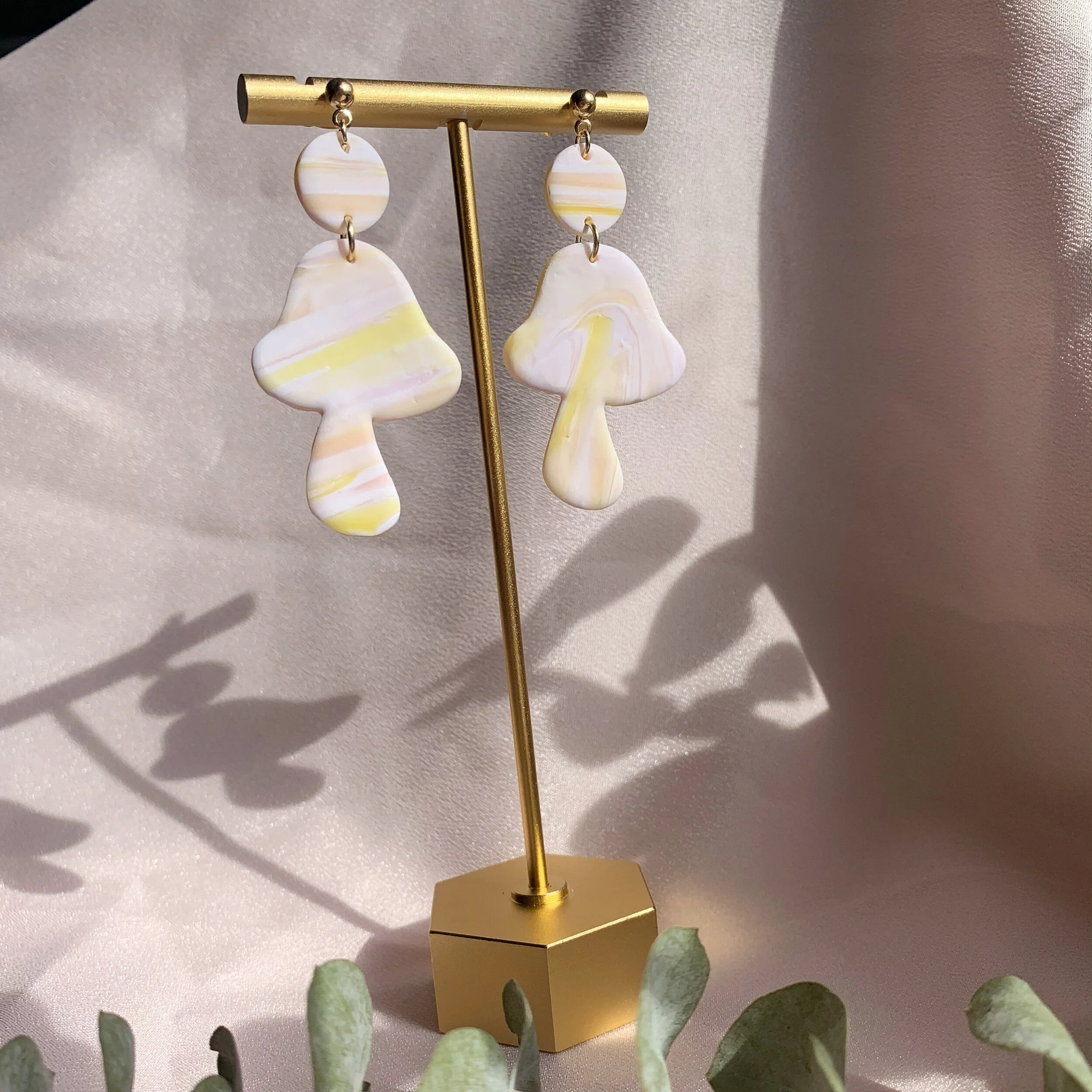 05C26E23-74C5-4496-ABB7-01060CEB5314