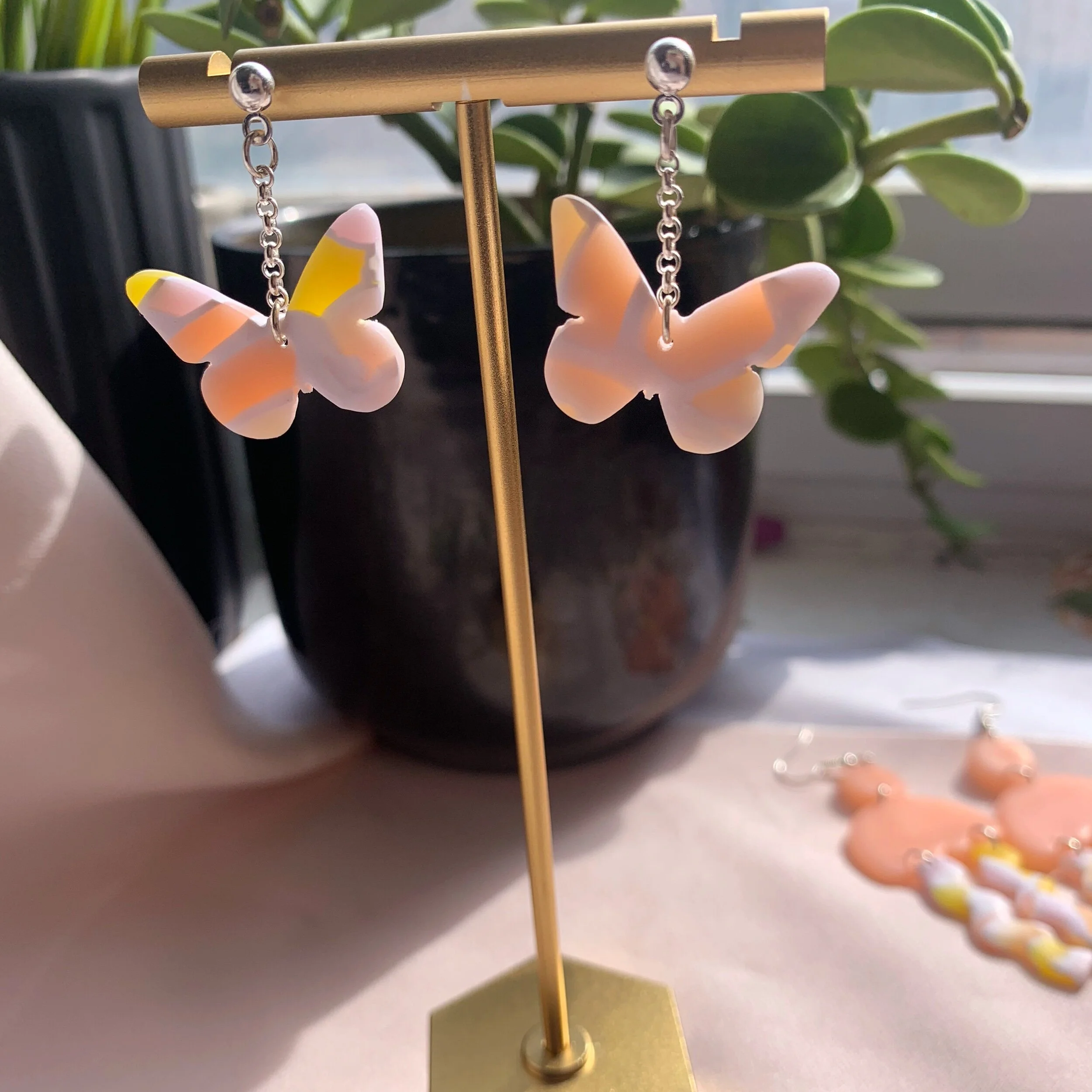 98A97DF0-5F1D-4600-8A0F-3676F59DF756