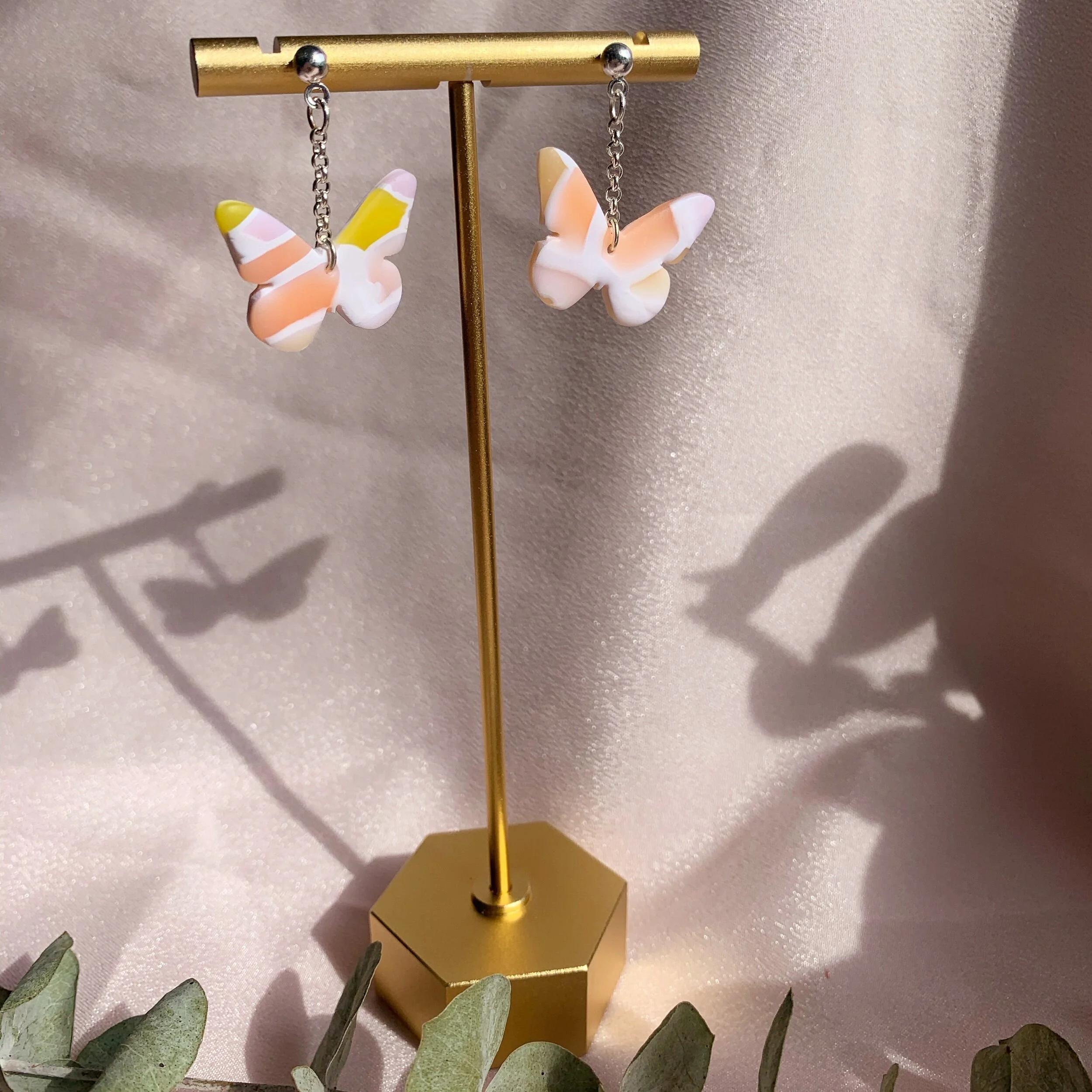 42A14DC4-2E9C-4911-831A-1DDDCB87FC8A