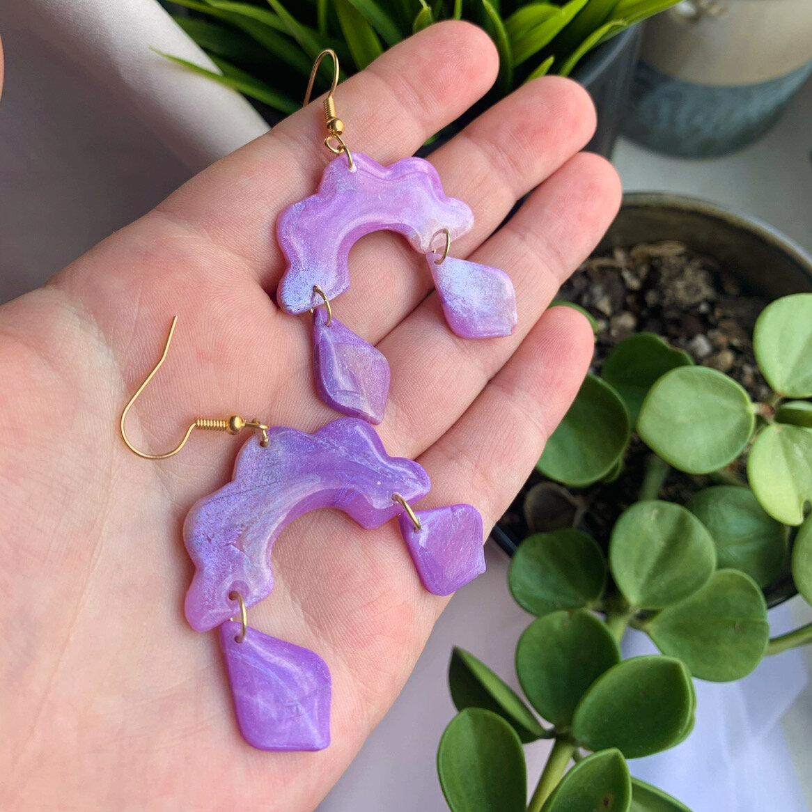 813C2634-06F9-427C-AFAC-A939DB499401