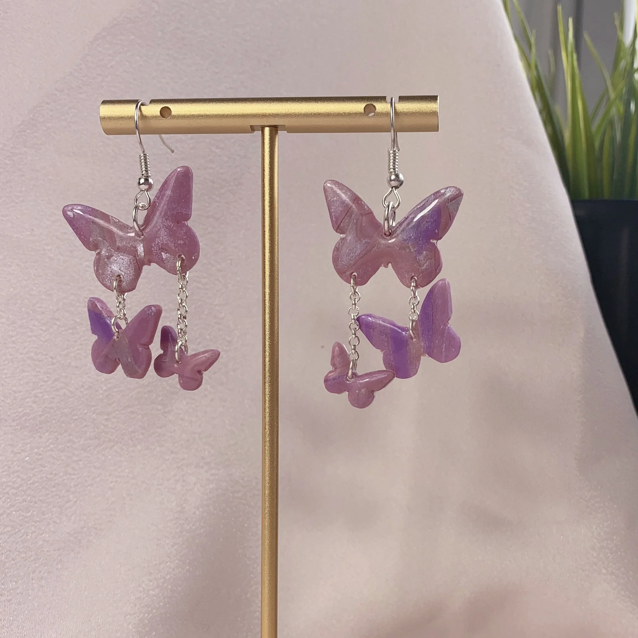 388CFF9B-7503-4C8A-A8DE-32445867052F