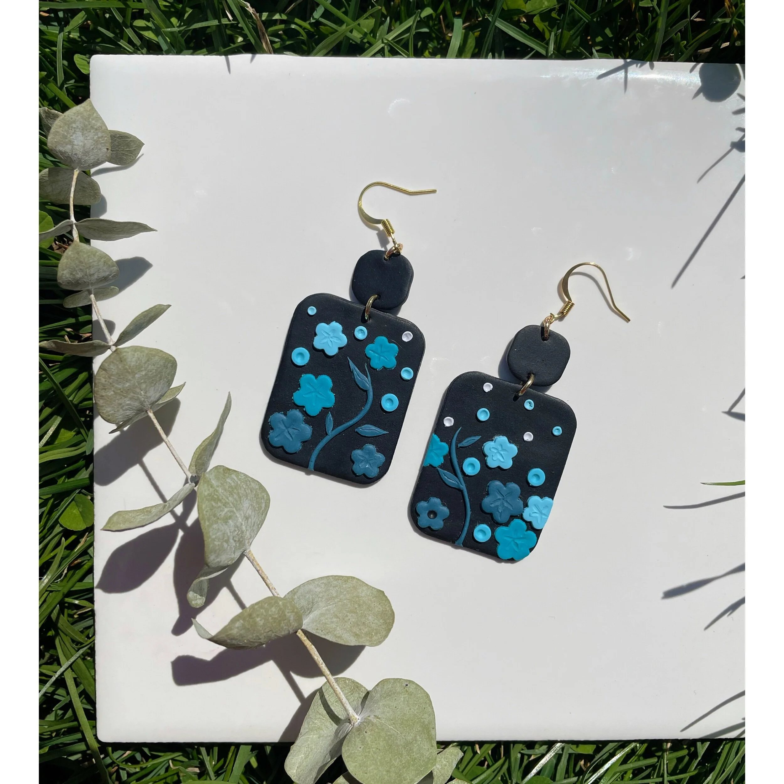 B82DA480-7D66-41F0-8F13-54B0630C7203