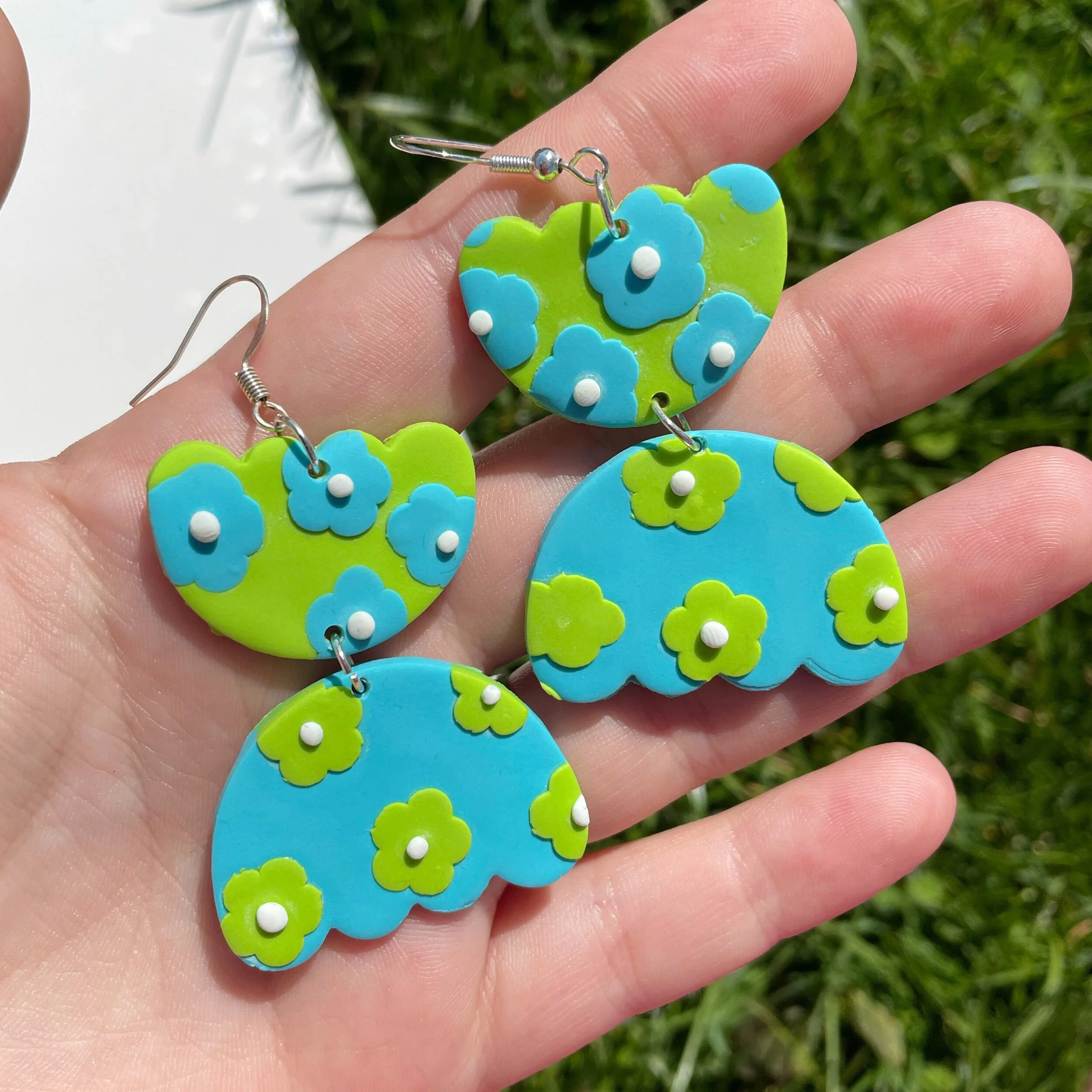 09A9453E-698F-4BCE-B79C-8CEF465DB4DA