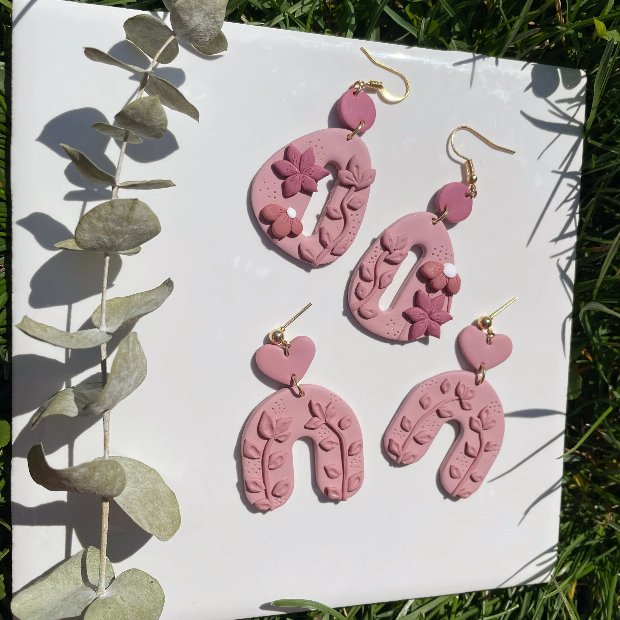 31D0884C-17C2-4FA3-80F7-3C89E6E21F4F