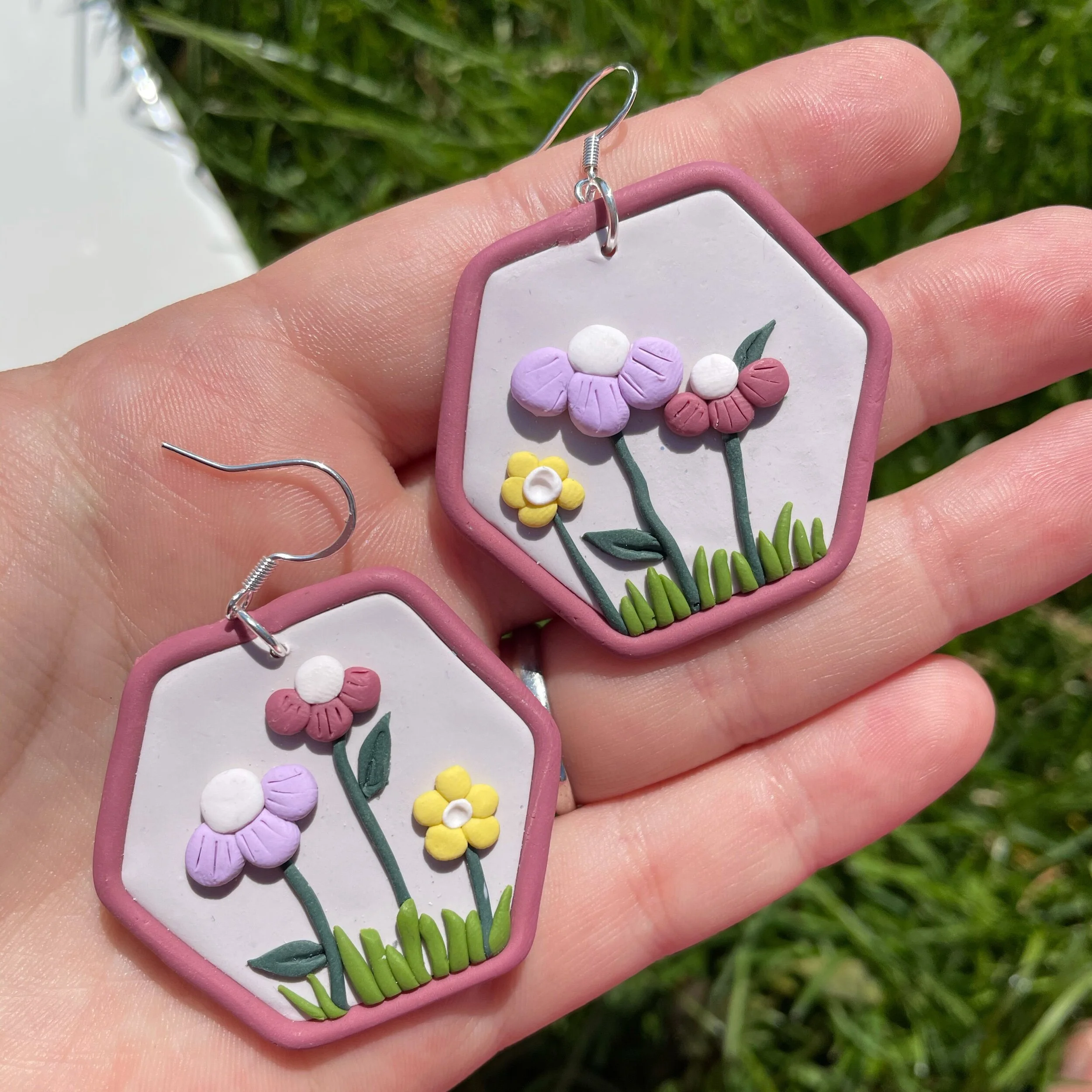 EAFCF08F-34A8-4683-88D7-3592AC7C1C66