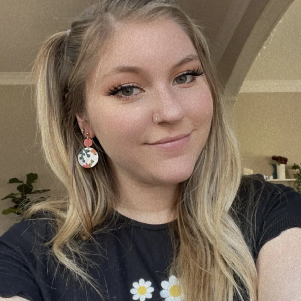 F6811E8B-8DCD-4A40-8B72-AE7D681EE251