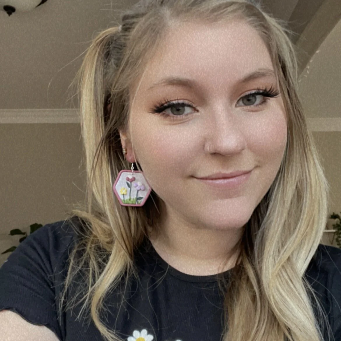 946FD2B7-757C-4837-80A8-ECE98C748C10