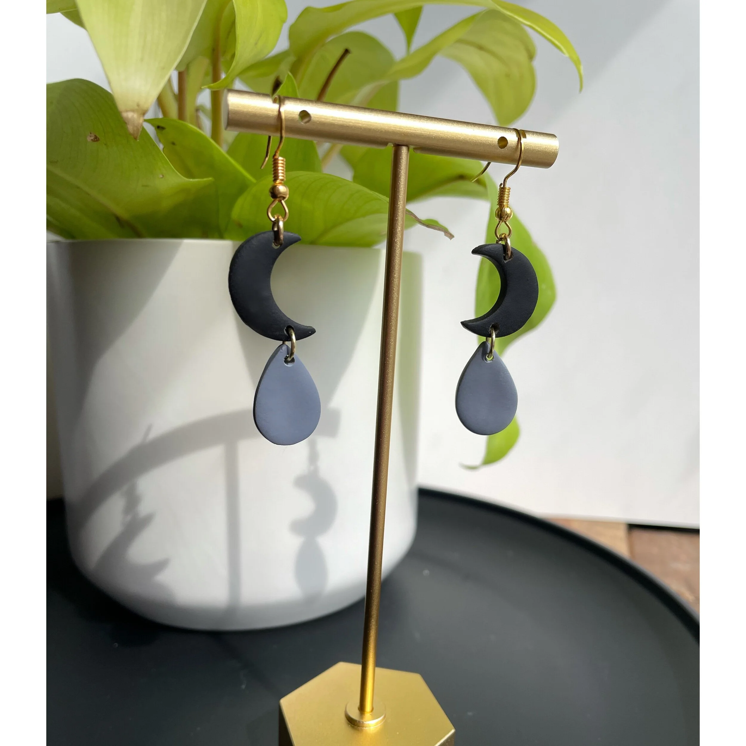 1B962746-5CEE-4FDA-A8BC-67C13DFE2412