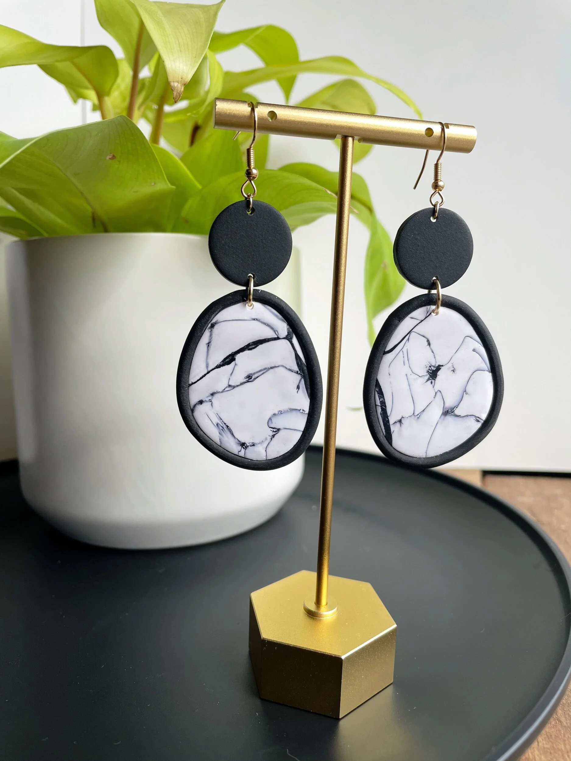 0FABAF61-396C-4317-9331-F11DCEBDBD64