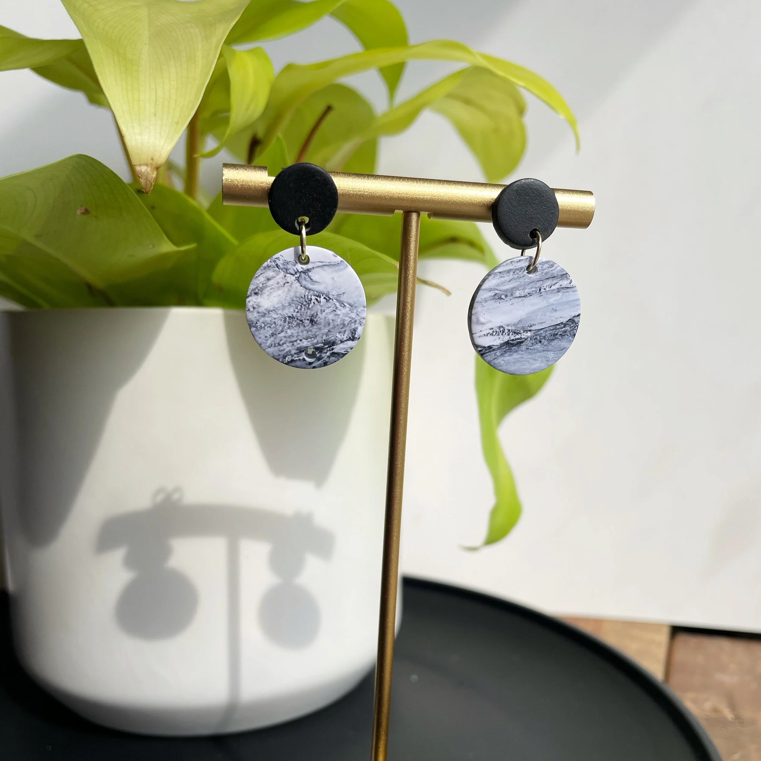 CC8FD891-238F-493B-9E6A-F6B53B7667F0