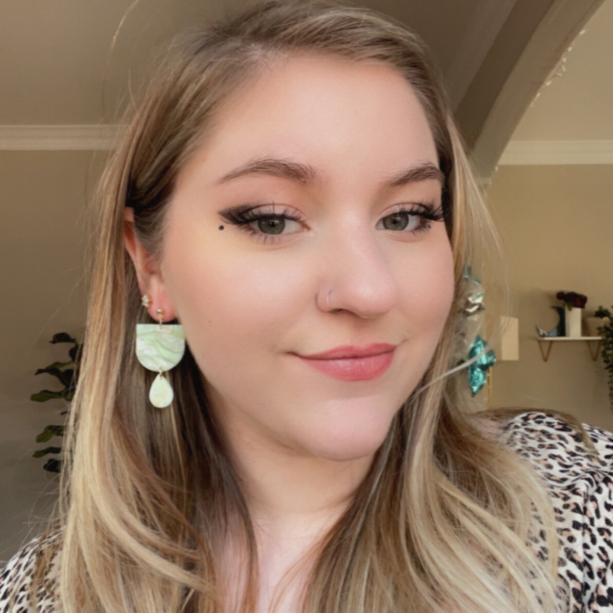 C950325A-3049-4954-8384-4D74B58A006B