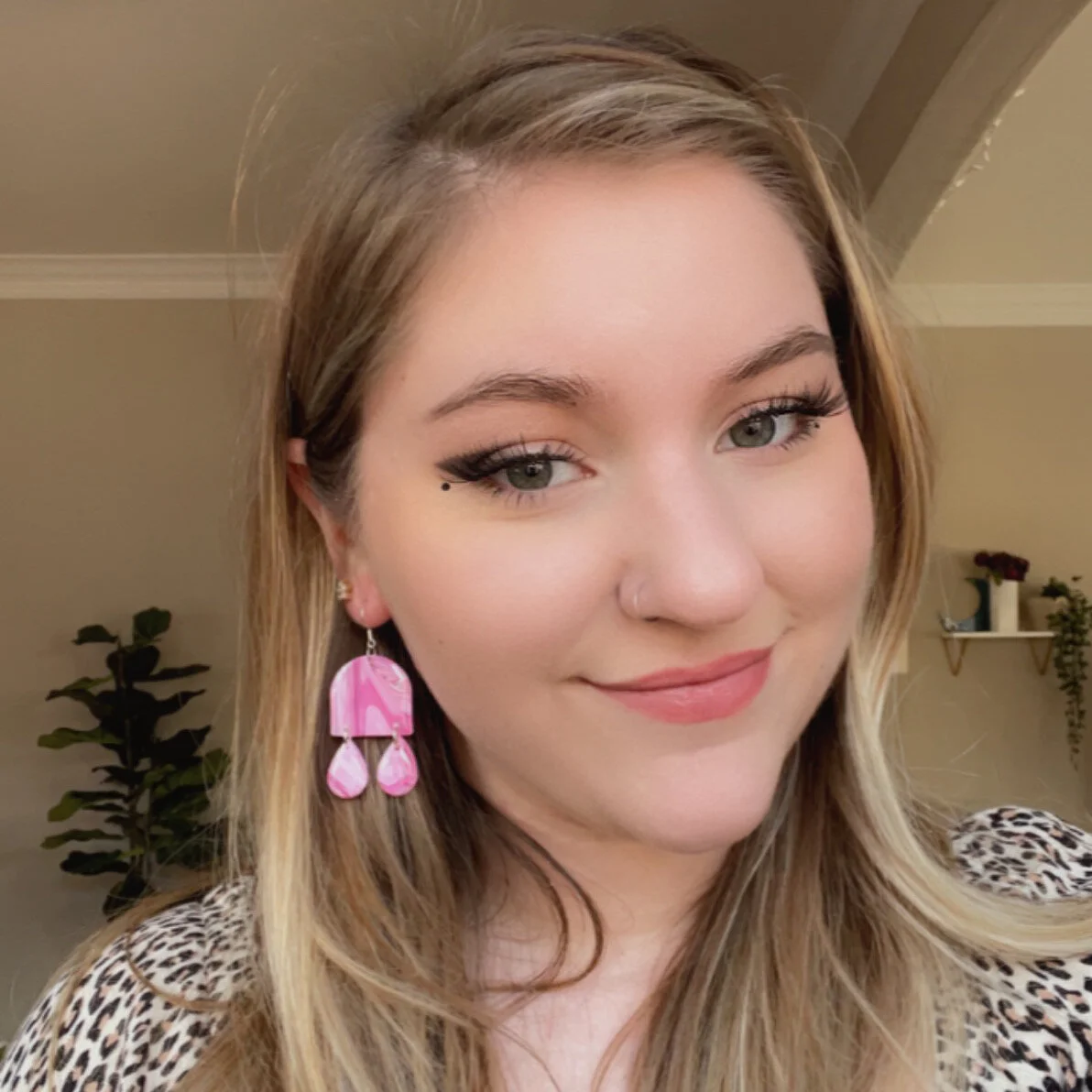 8BBCC5F8-4DFA-4516-B0B8-B0276C51D73B