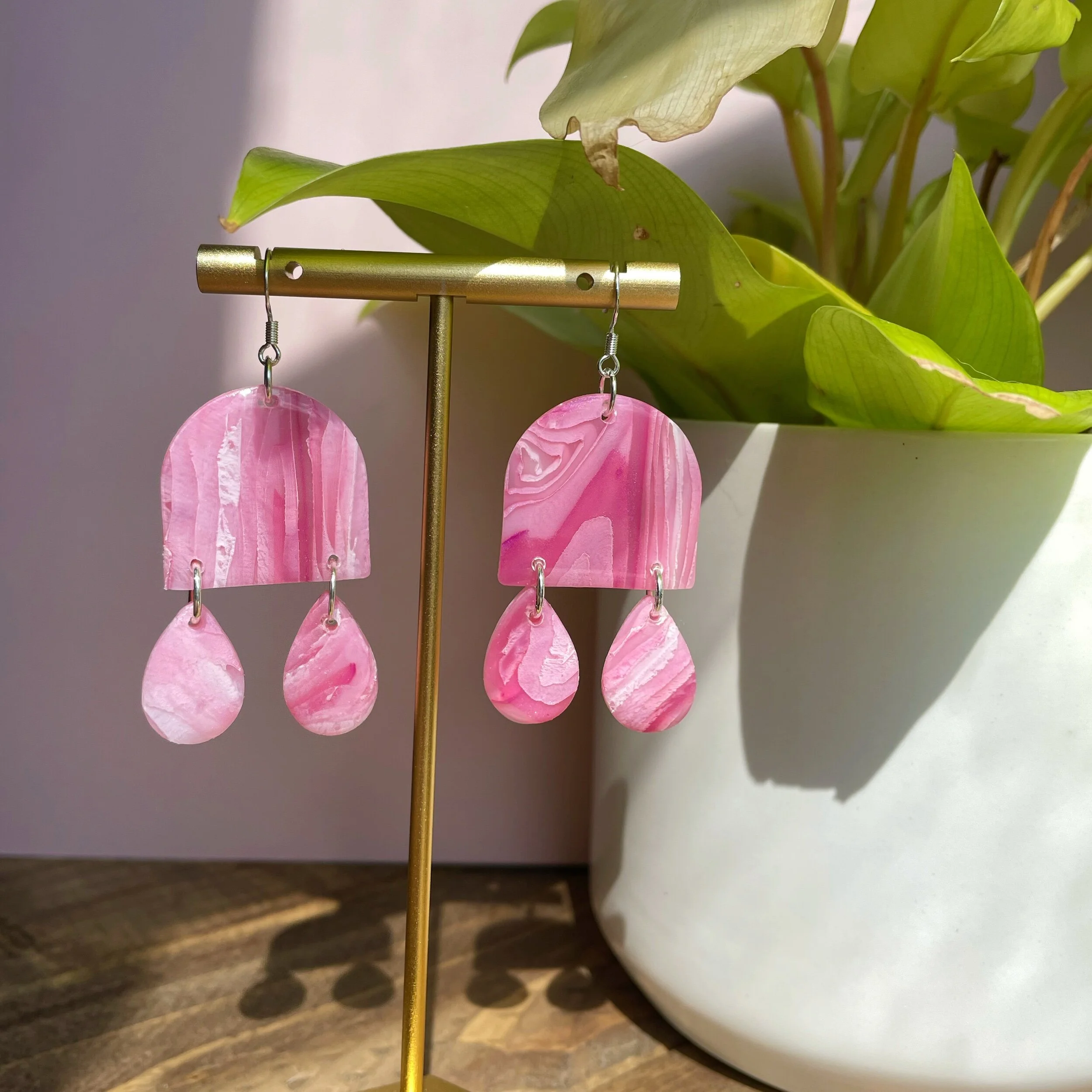 463EEBA3-F71A-4BB5-B907-9C9900B2EC0B