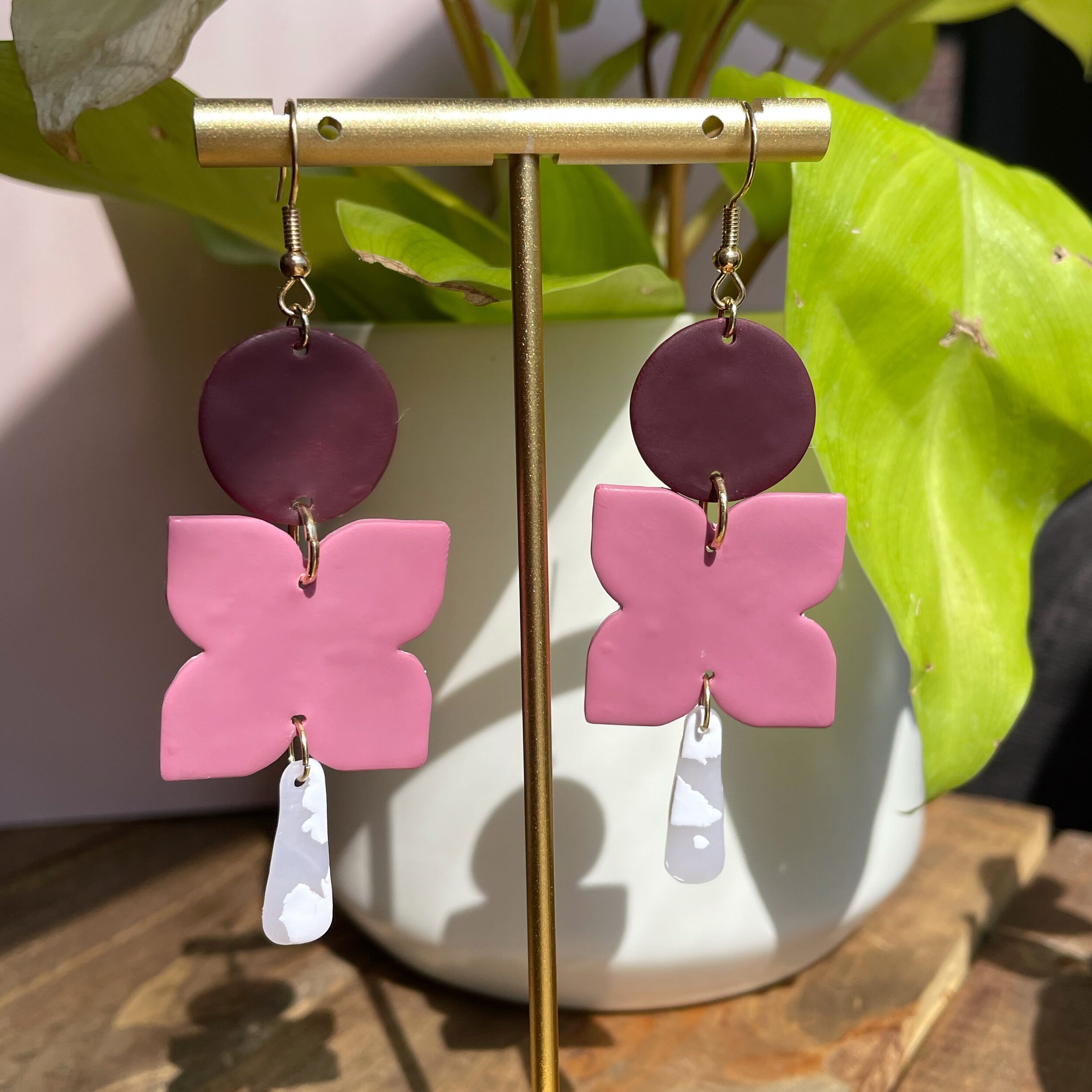 C9BADAA6-D6D8-4705-896F-009C3715762D