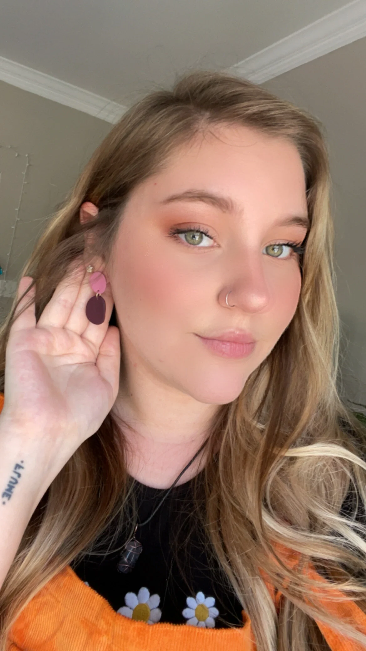 B01DE2D5-F778-41B7-89AA-EC5D957F26E8