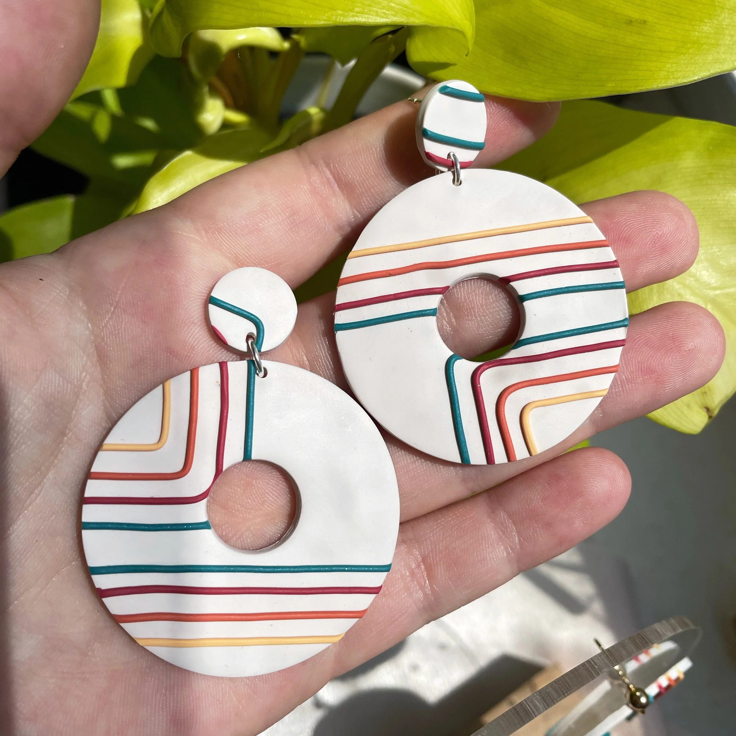 FECAF2ED-B723-489A-8887-29BC0FB7BFA3