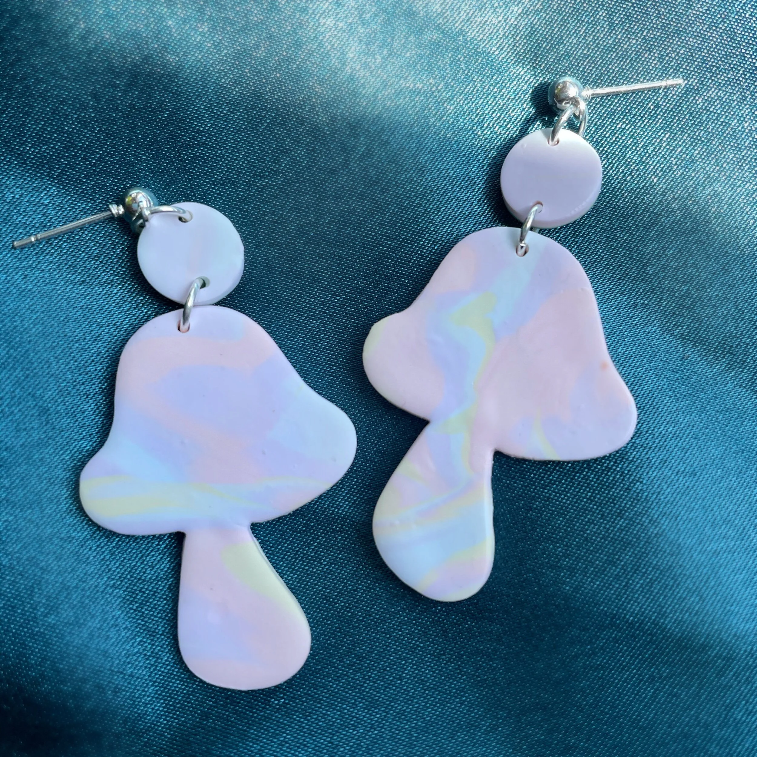 3BC9D86E-1AD7-40FA-BABB-352CB0367DA0