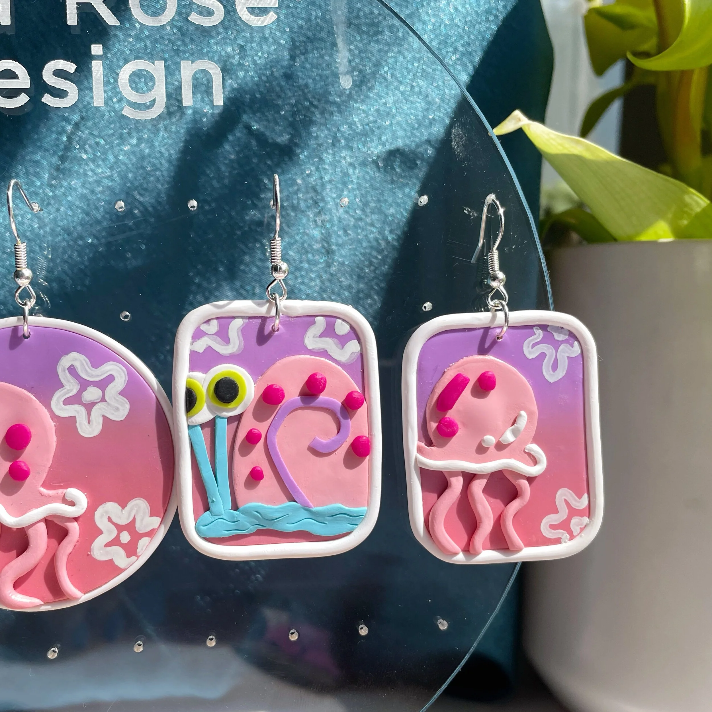 6DA40438-58FF-4373-839D-3CFAC39D5386