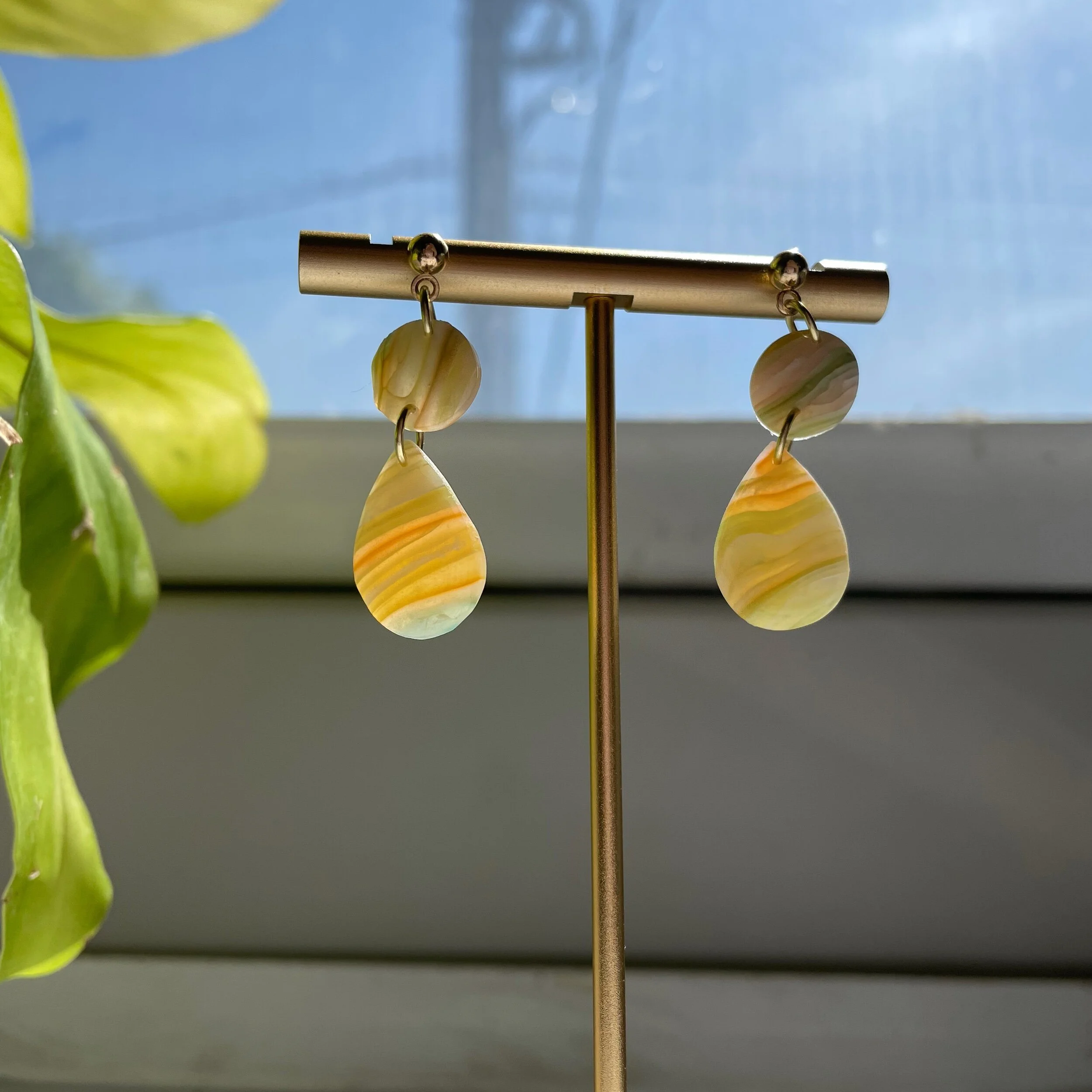 5BC0676F-6C9C-4B15-A689-313B0A8C4F71