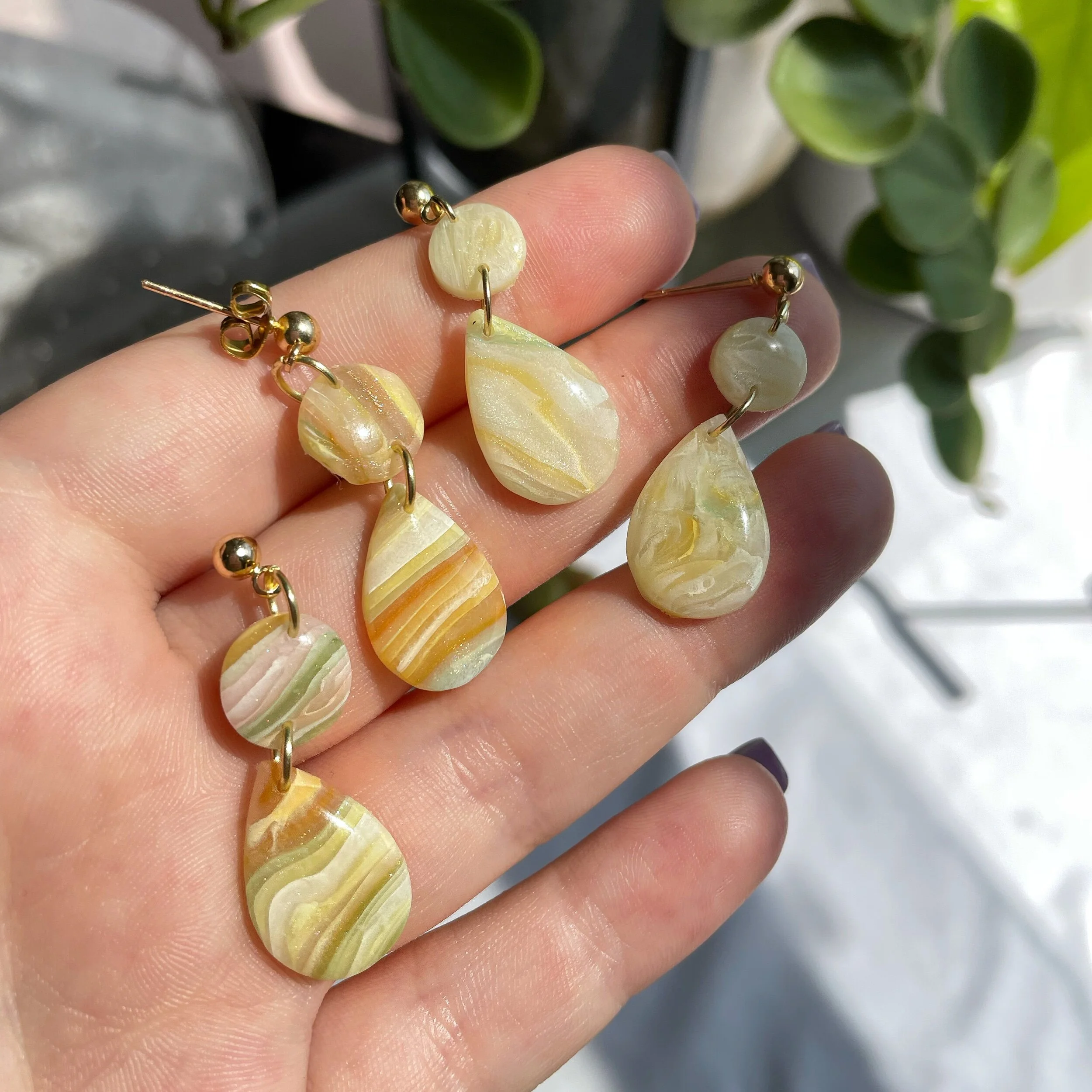 19CAEBE5-A3F5-4B9E-ADC5-788C4B71B510