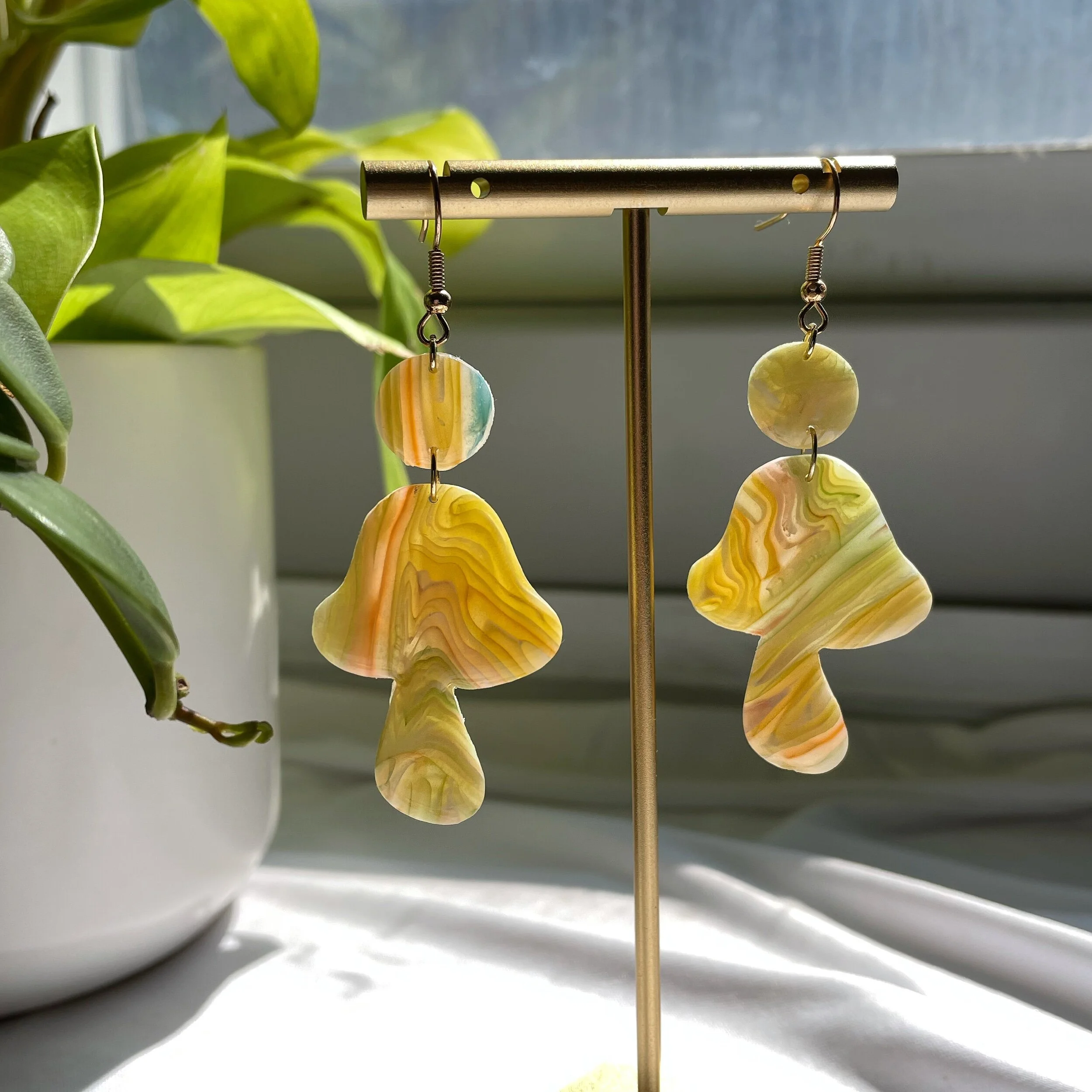 B1B4CE2F-D37C-4926-ADF5-C4586133278F