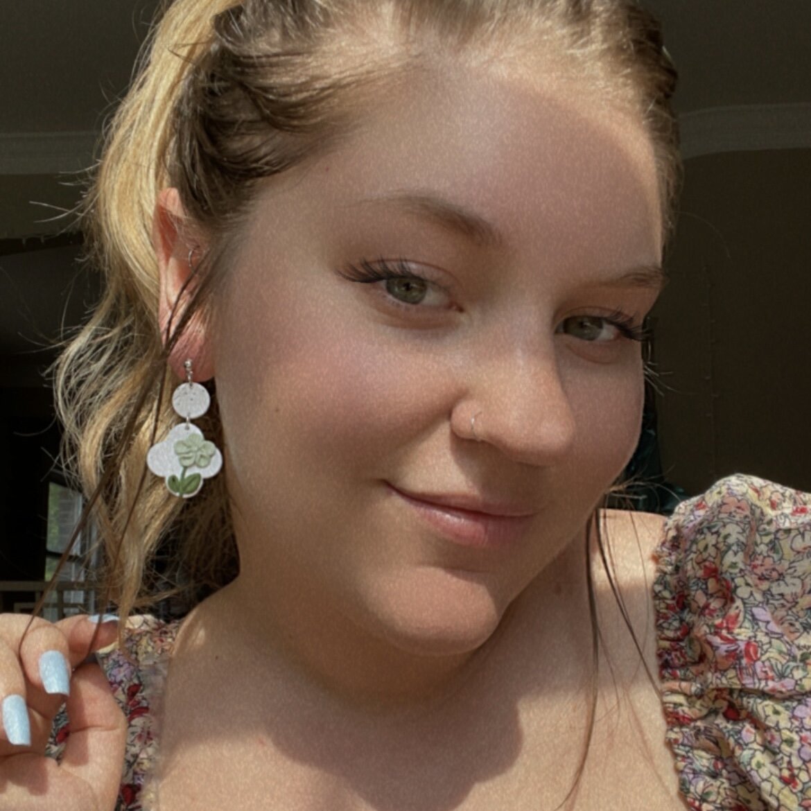 EB5CDC0E-C41C-48C1-912E-3C747774FA04