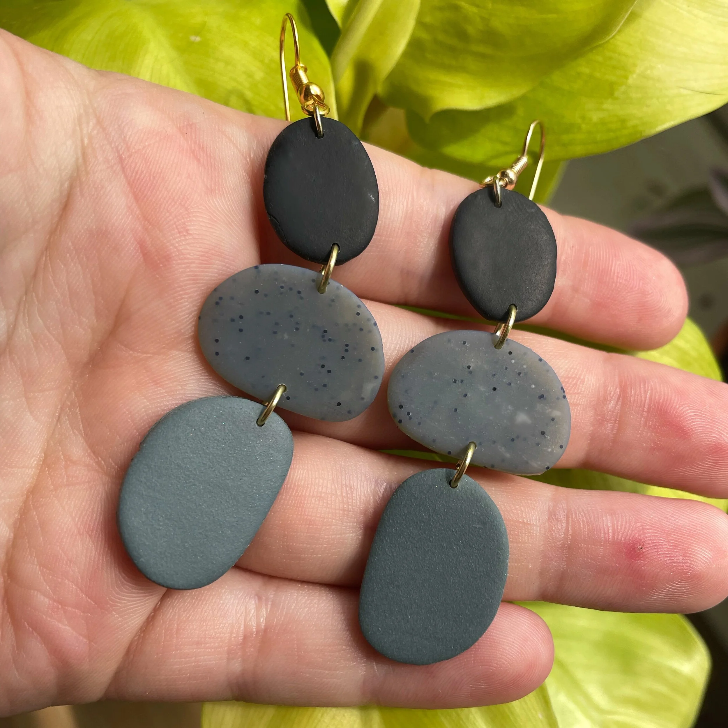 C155A2A4-A218-4295-B017-F6A8255D0378