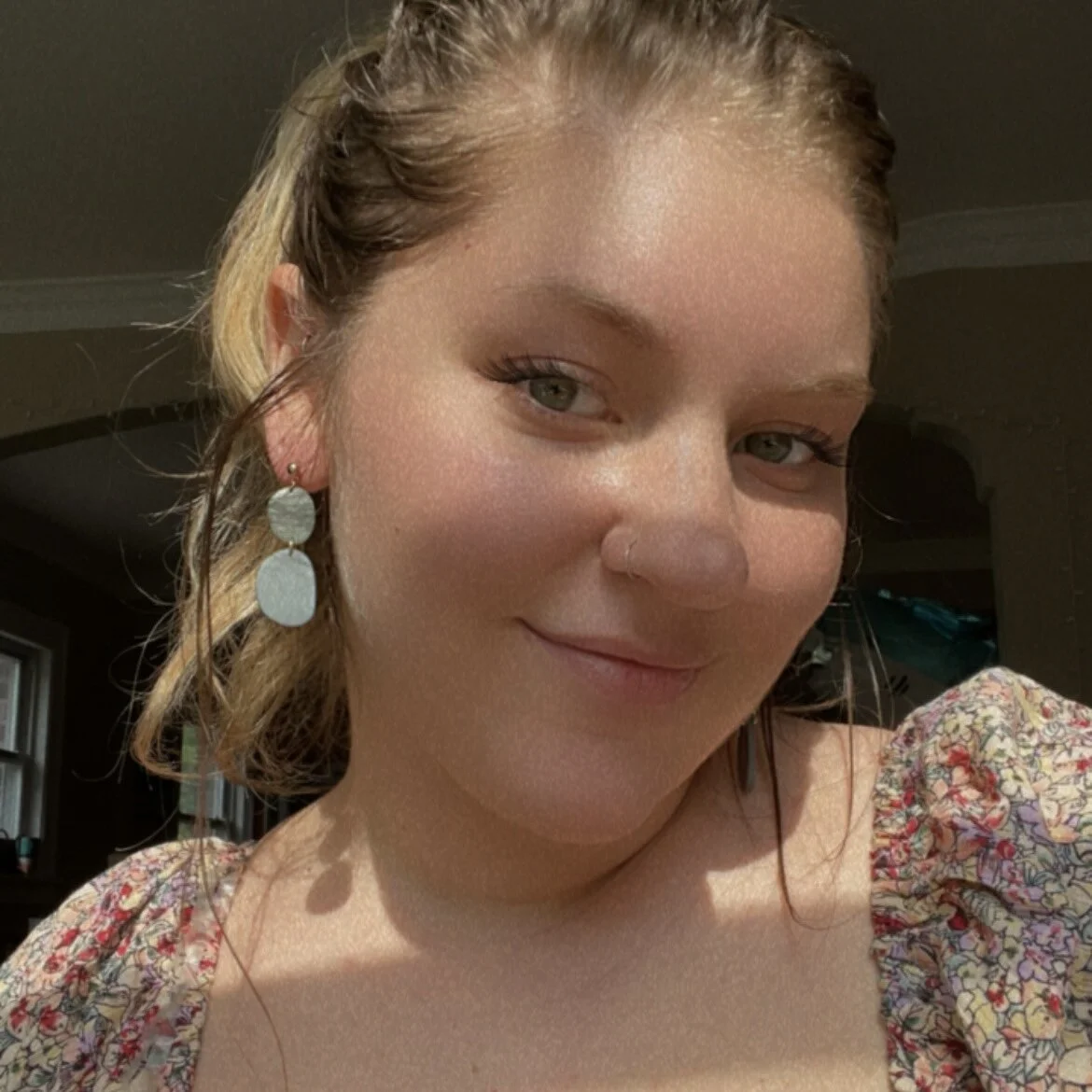 54E06383-A23F-4BA6-8108-F51C8778AFD0