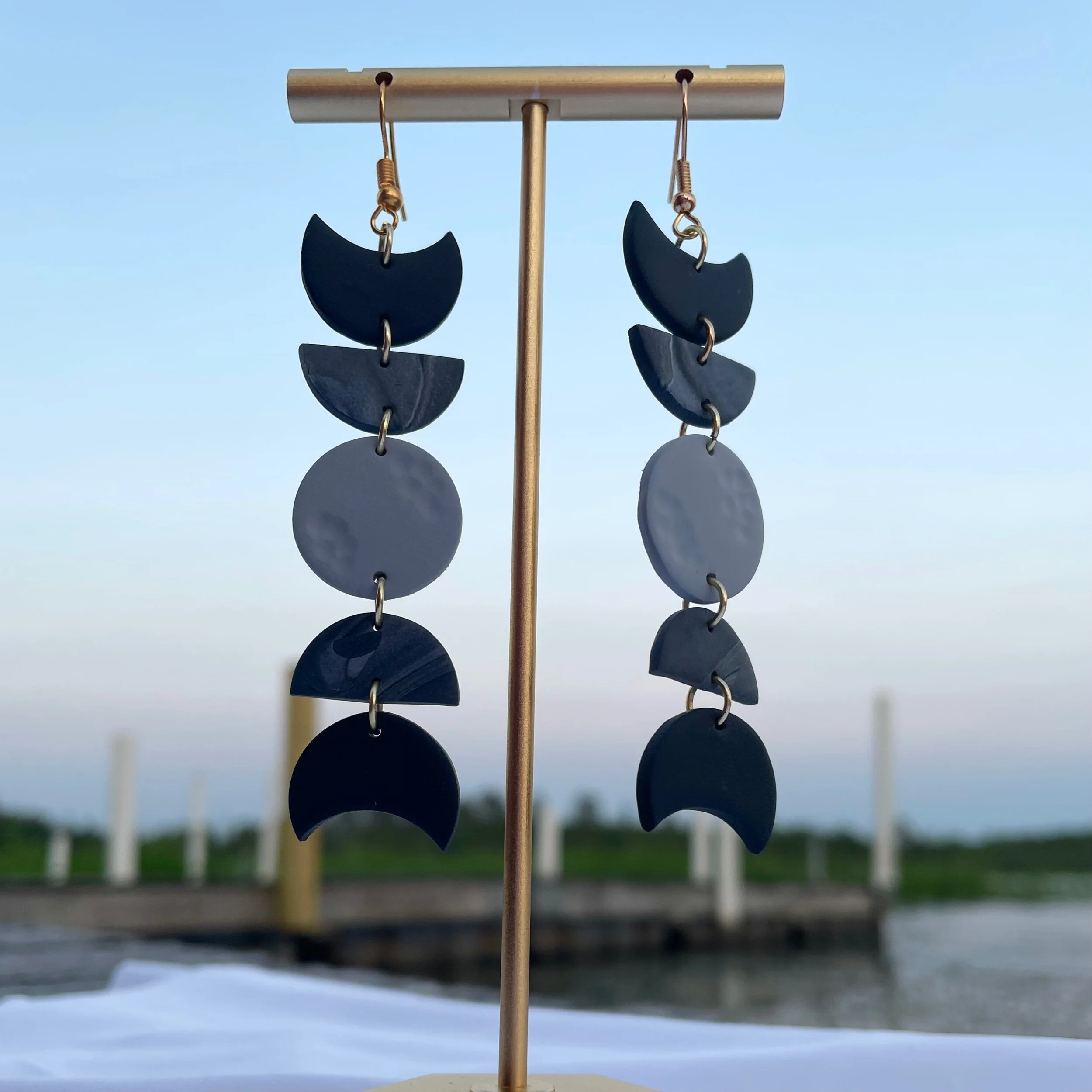 3F0C7A82-1DAE-48B8-BDCC-DC8FCE3B5C5E