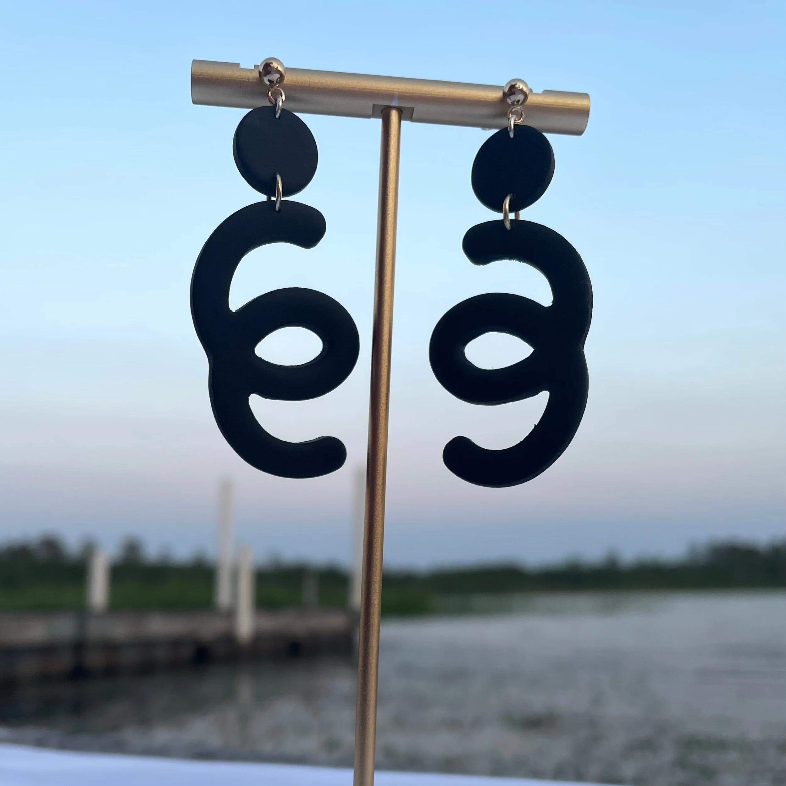 B624C0A4-BDBE-4D53-8919-044C8F6046EB