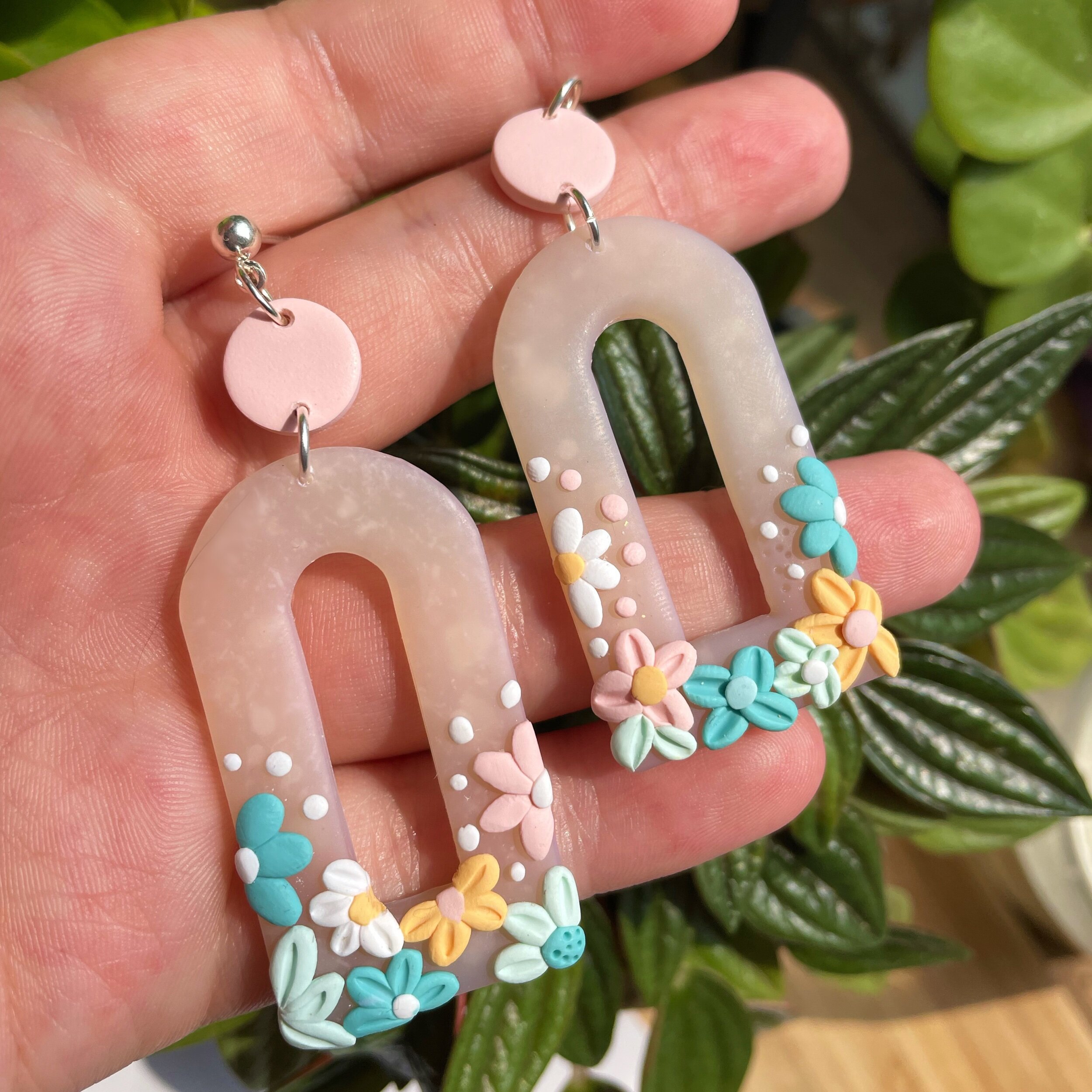 2B33E7B9-D4B6-4356-B359-025C2E9B2A85