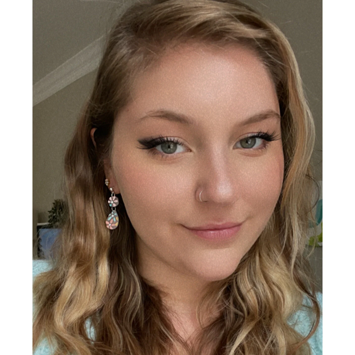 F70D7FDB-979F-4D14-B20C-BCD6C2207D4C