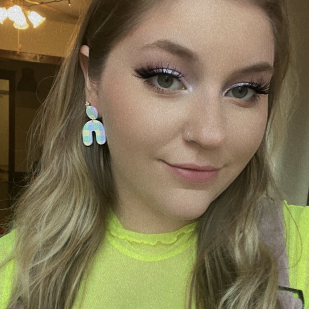 BFA993AD-CCA8-45B7-B2C0-DA756E9E97D9