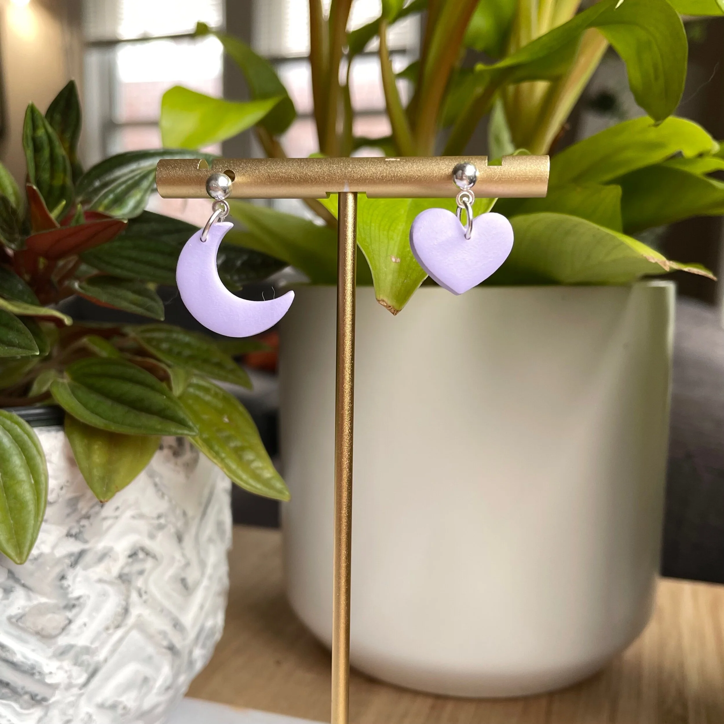 2E2D9FBF-AEDB-4924-94D1-12F8DC87D903