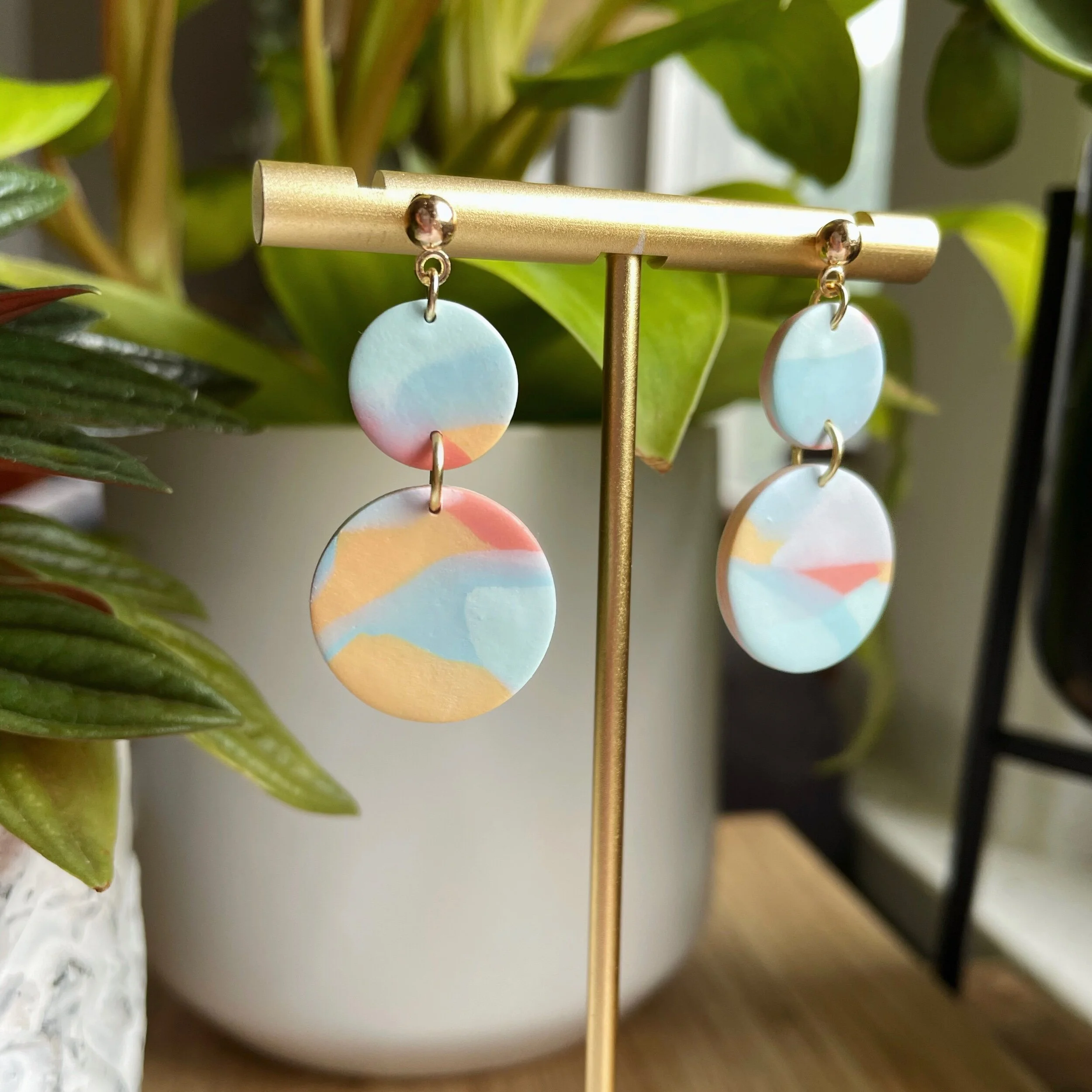 EE88BF9C-AF24-4238-BF1A-68A91DE18881