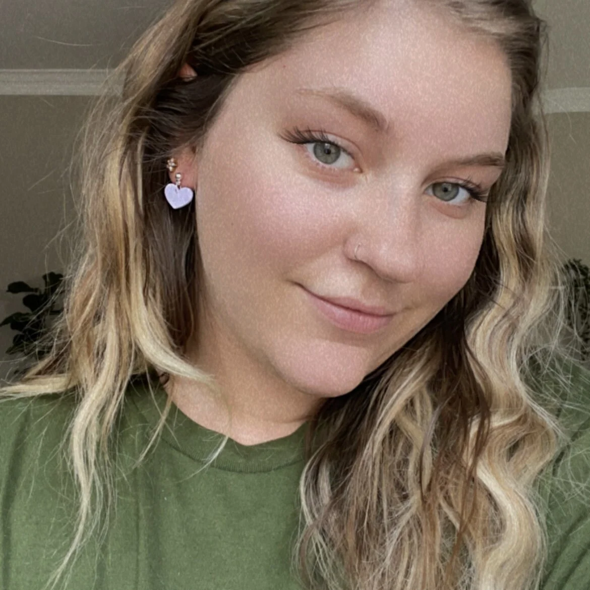 CAC2E5E6-6188-46C6-8697-F86EF1FF0EF9