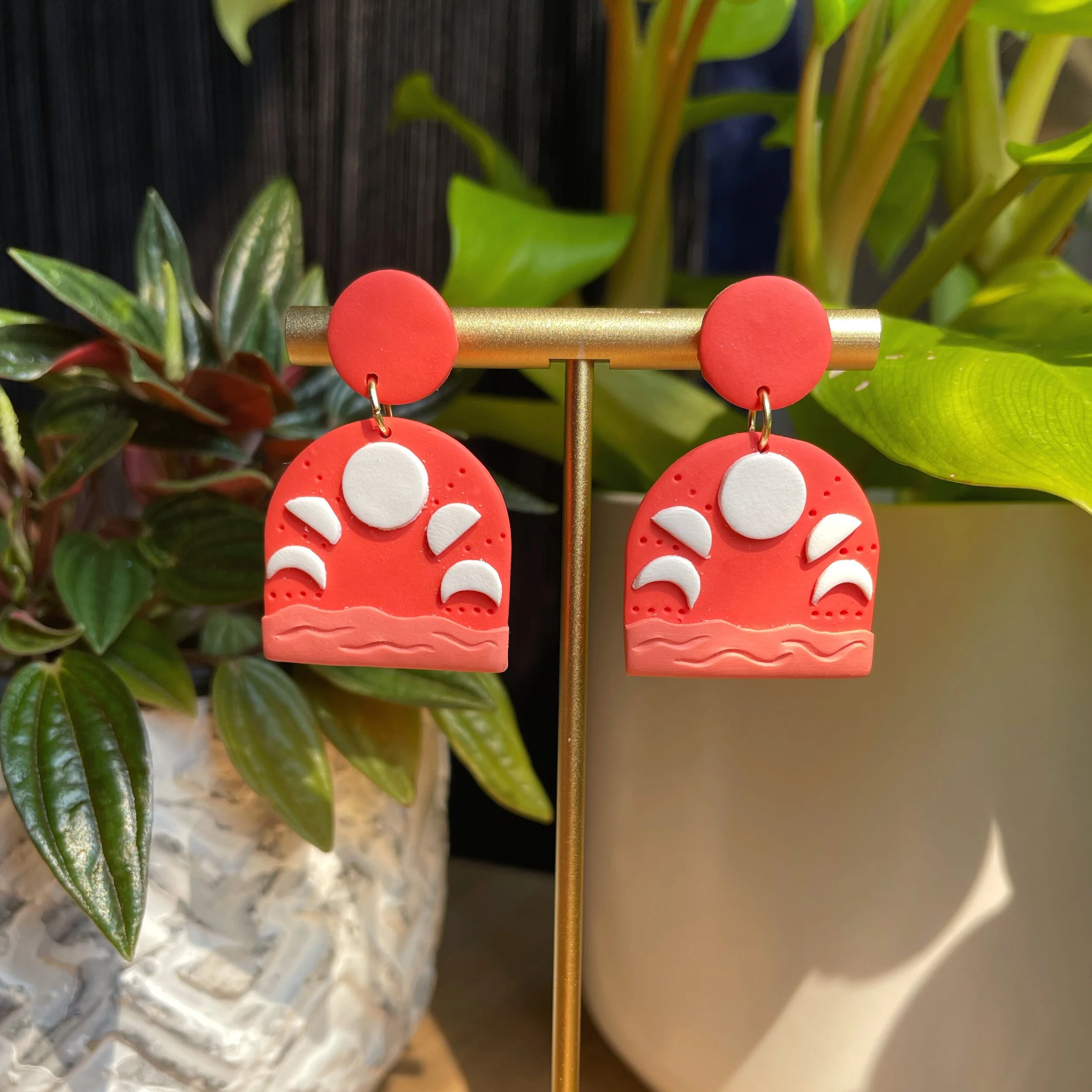 3AB15ED2-96F2-4906-B879-19E5185B73DB