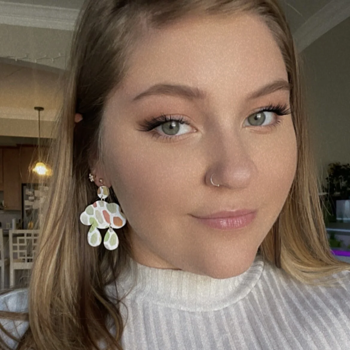 BBA0DBAC-8976-4FD5-AEF7-EDCC17A1CAF3