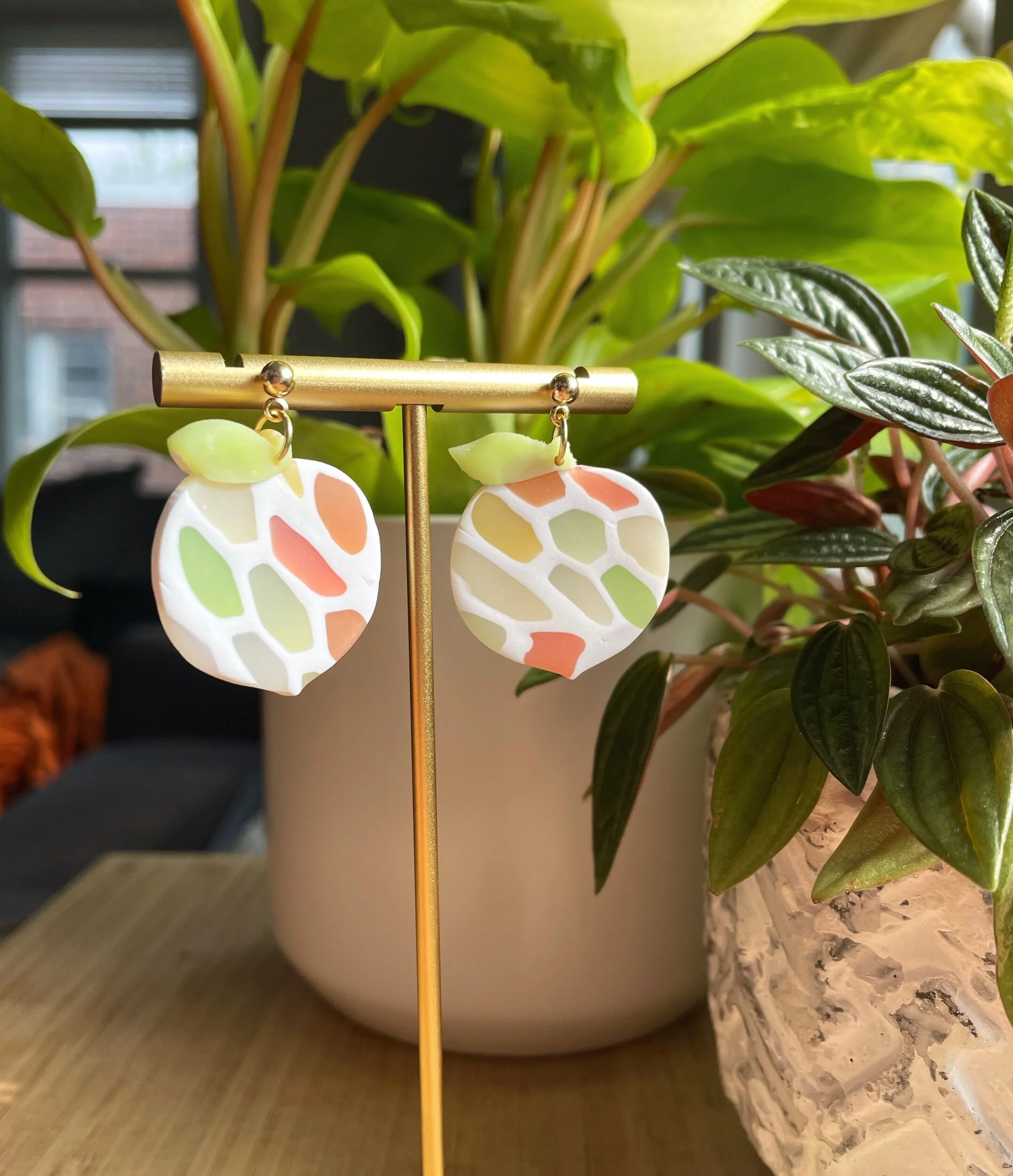 E5311CAE-9908-4DE6-802B-70BA94EA6DD8