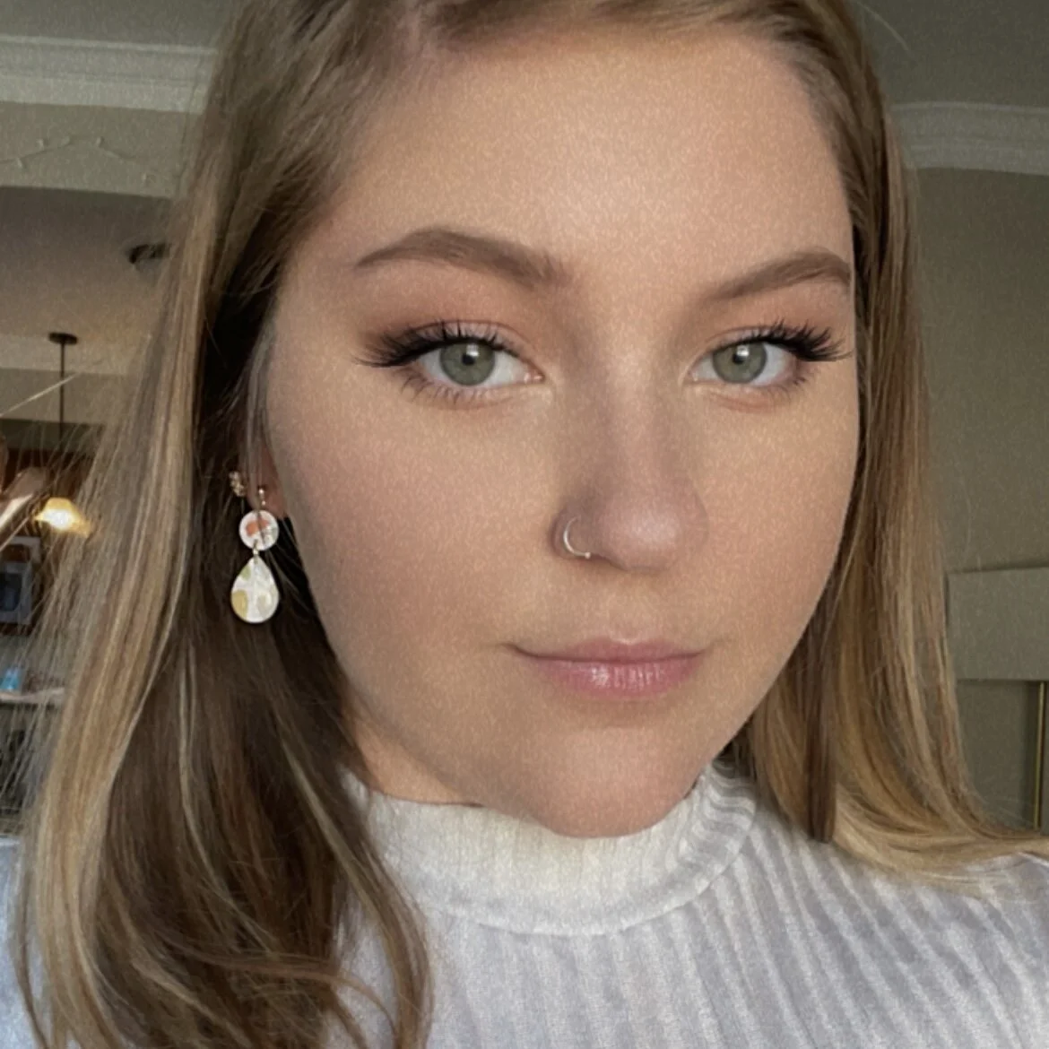 AA6DDF05-1F83-491A-9ED8-972B02BF8398