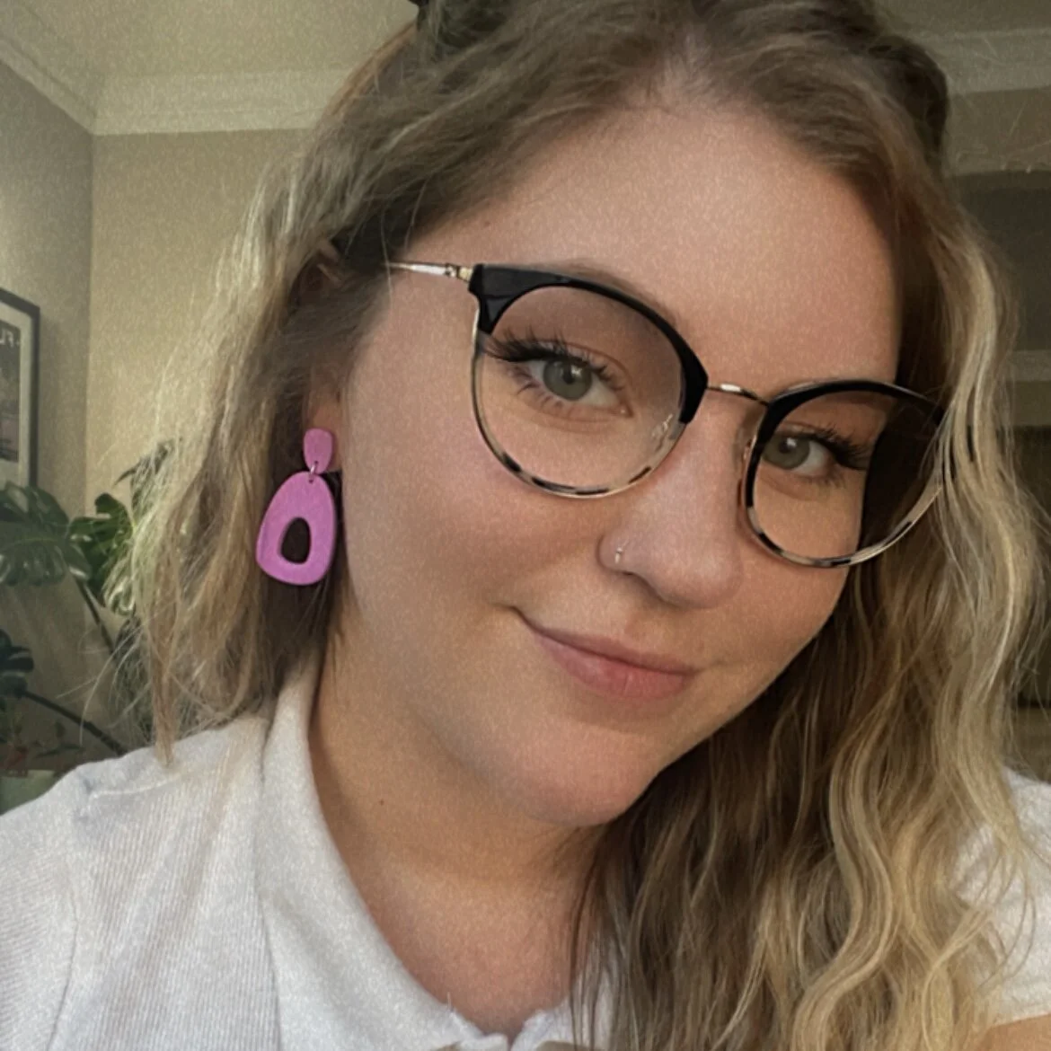 ADE29541-CB5E-4F60-A8FA-551517D31316