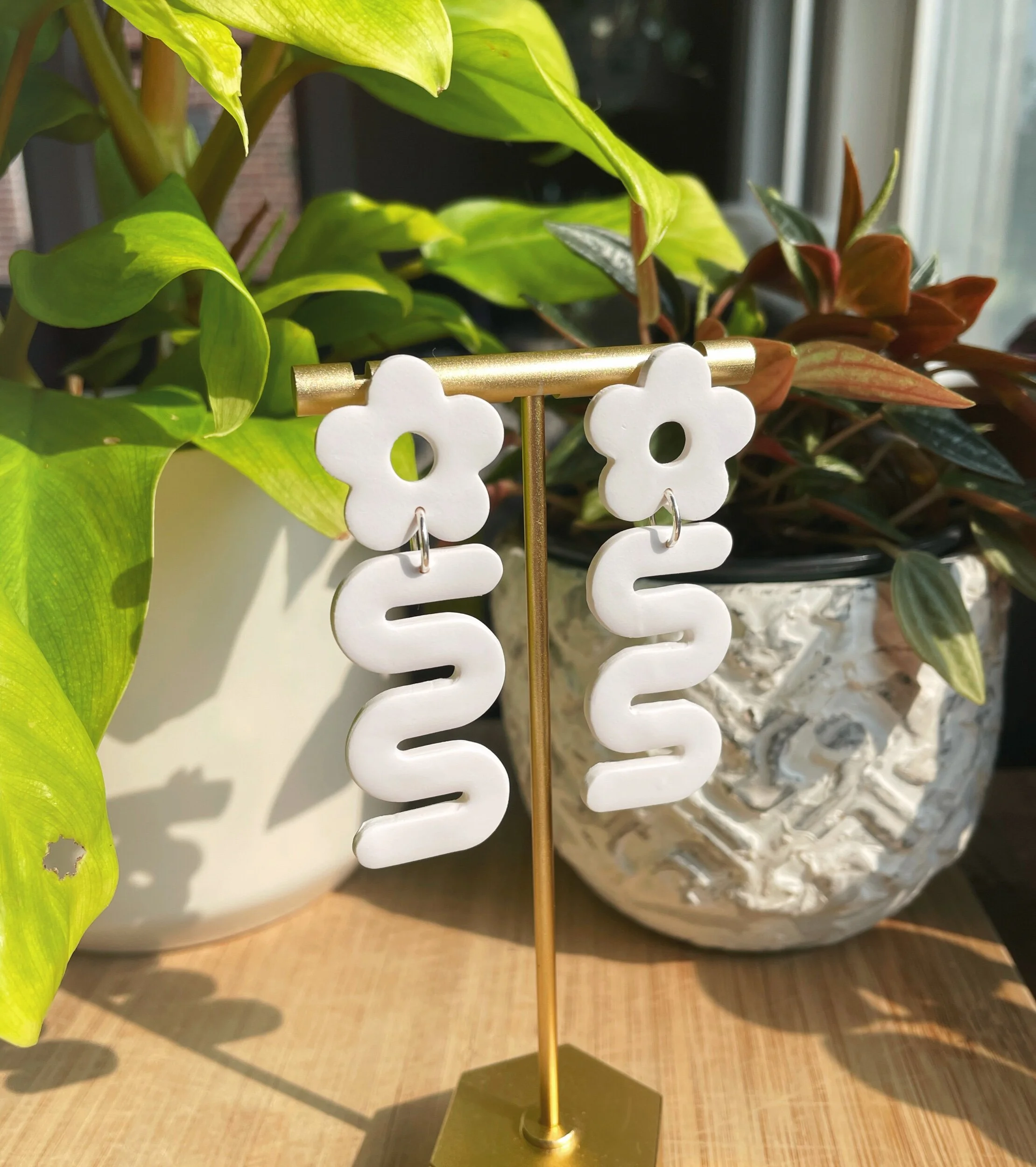 EC7F4B4A-1E4F-4E75-9B7A-1291279C6E69