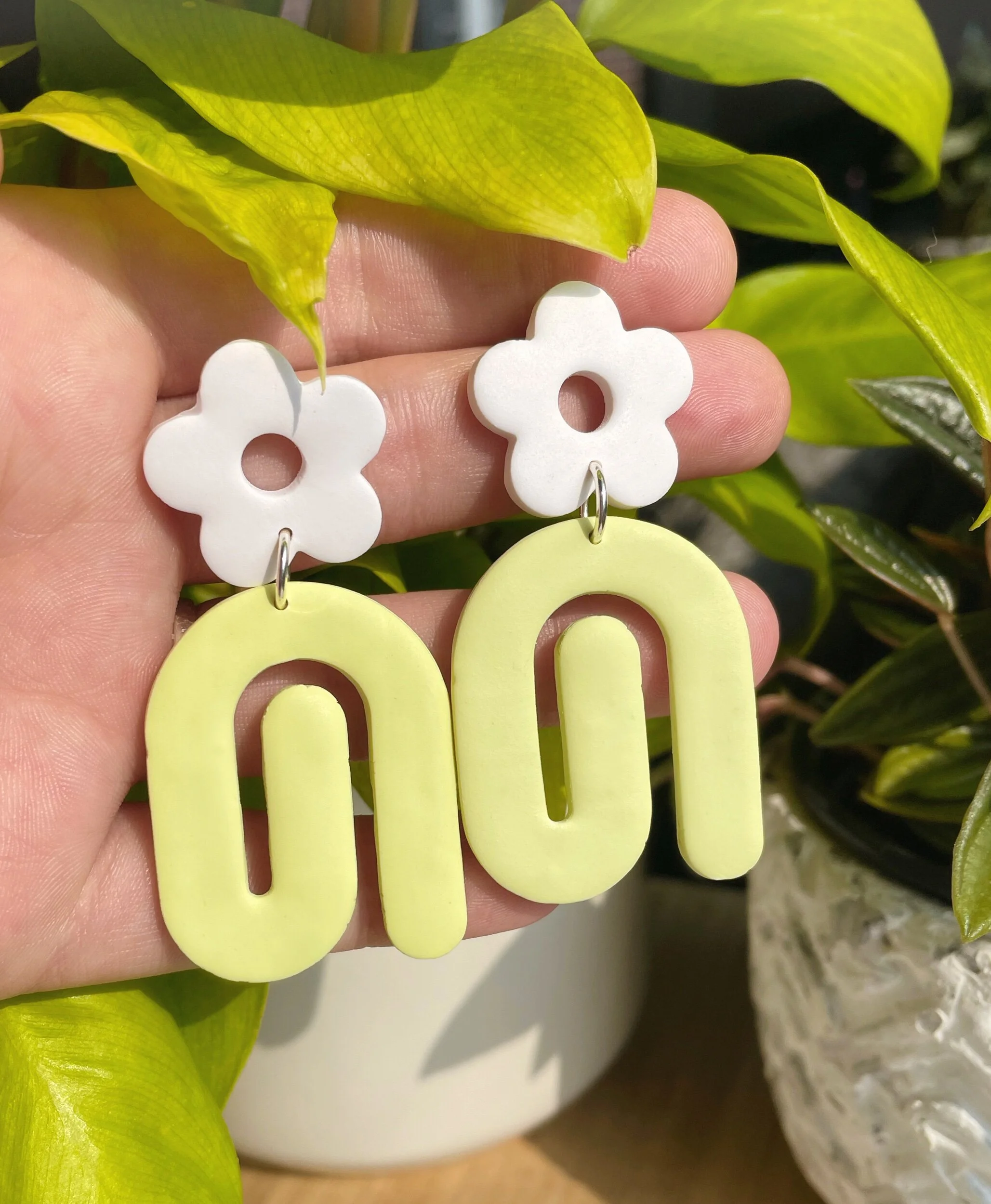 9E97B11C-DE16-4AF6-9DB8-FA084D41876E