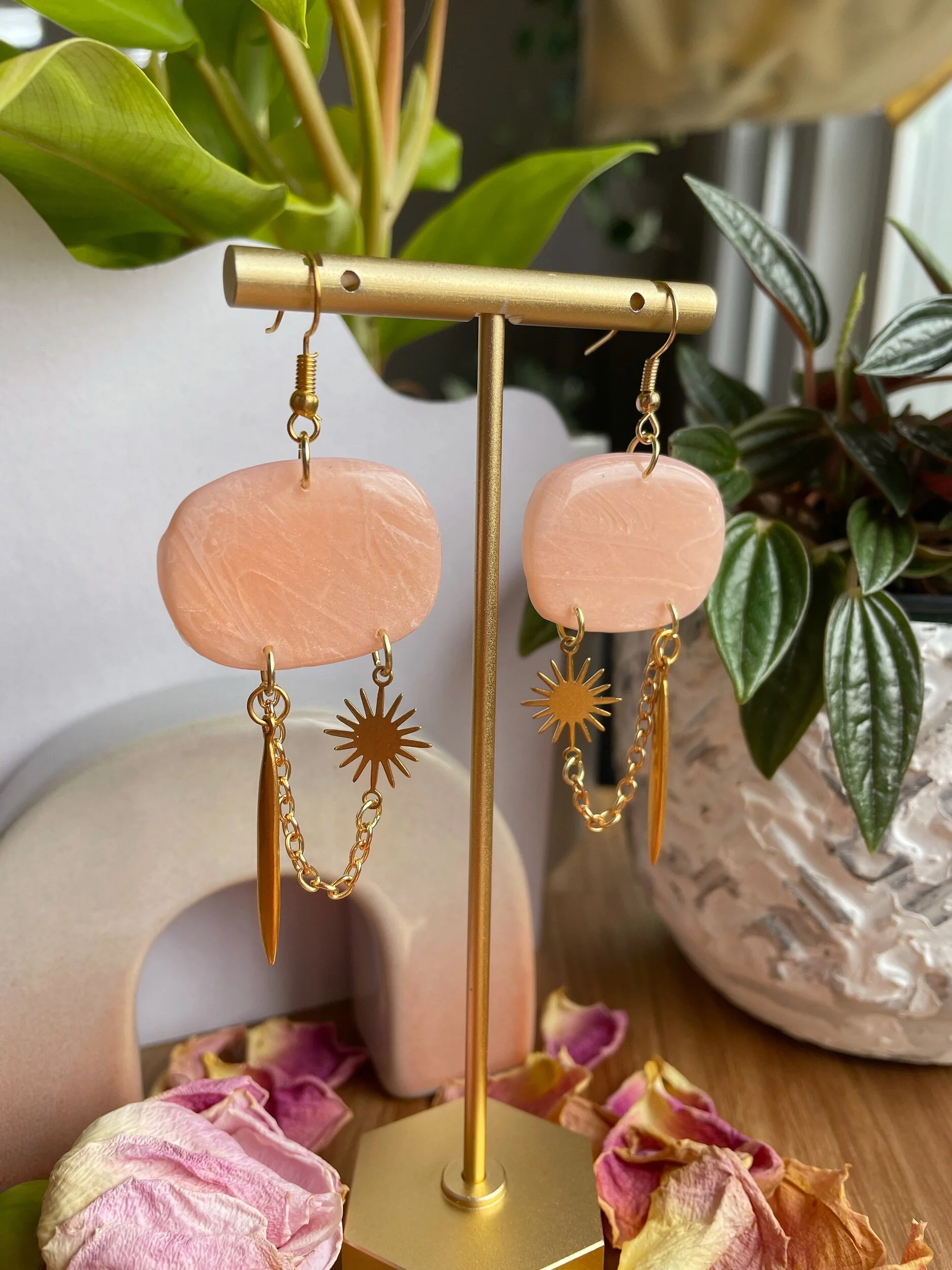 7A85B007-F48B-4E07-A262-B59AC5630148