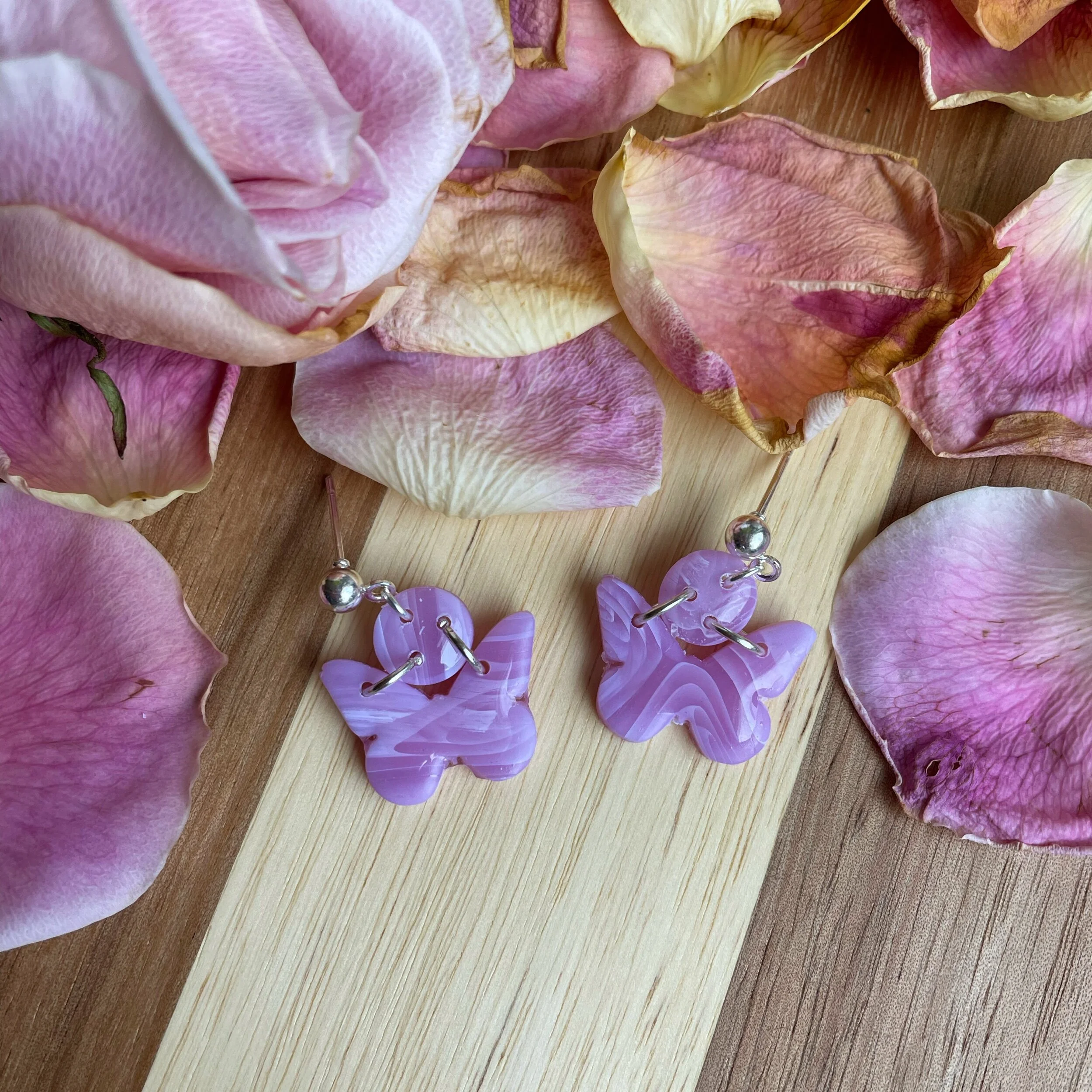 48C6B304-83E2-4925-8C72-CD76F288FC20